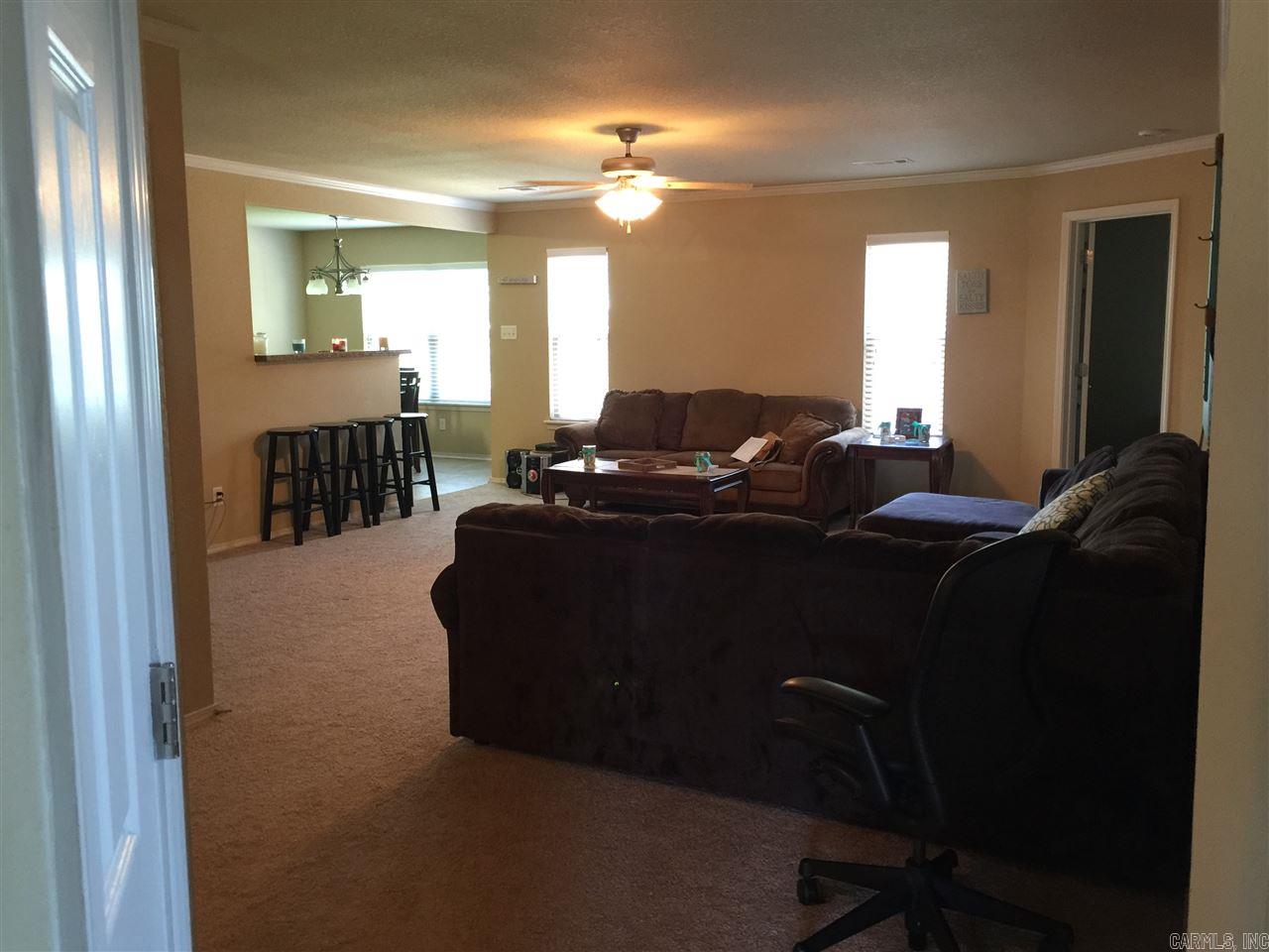 PARKWAY MEADOWS - Residential