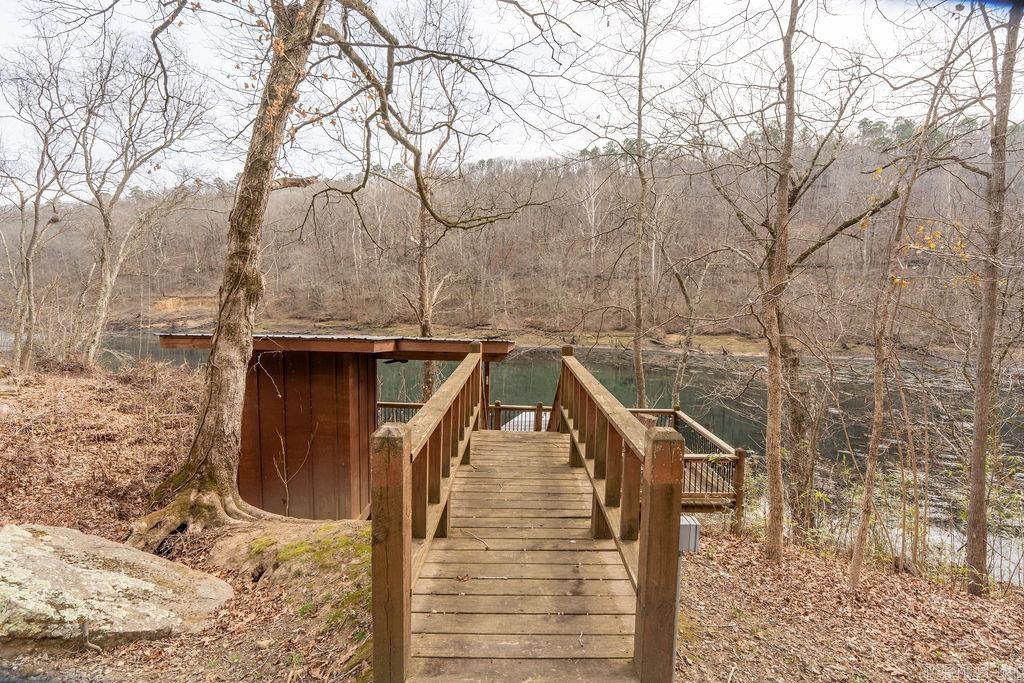 TROUT HAVEN - Residential