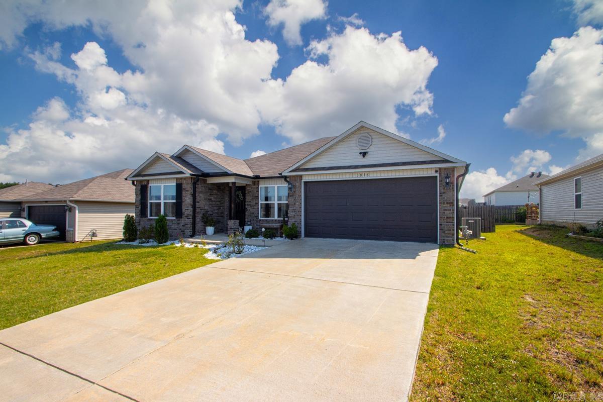 PARKWAY MEADOWS - Residential