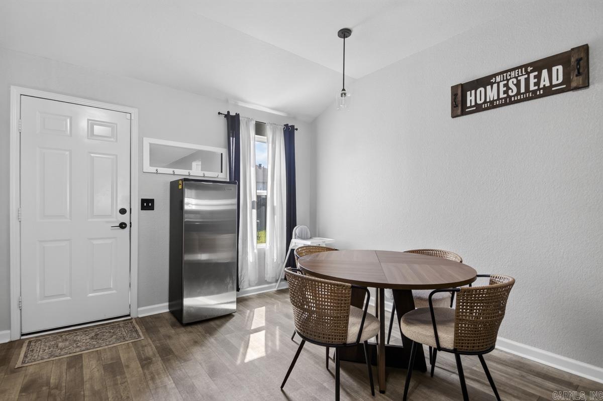 PARKWAY MEADOWS - Residential