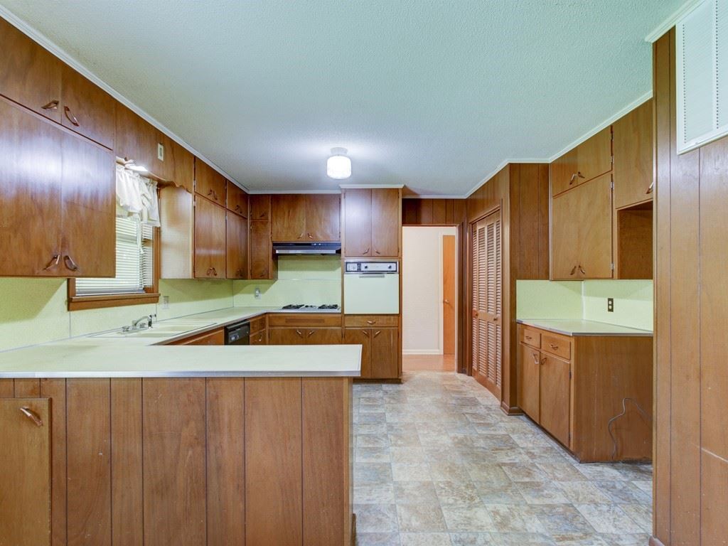Kitlleburger & Moore - Residential