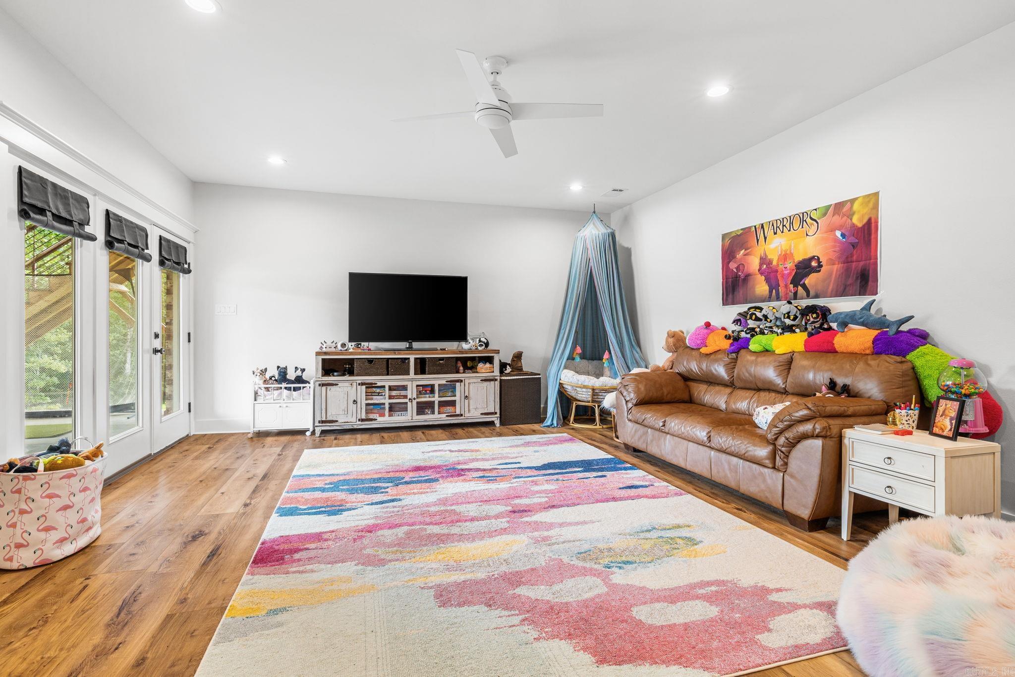 STONEHILL ADDN - Residential