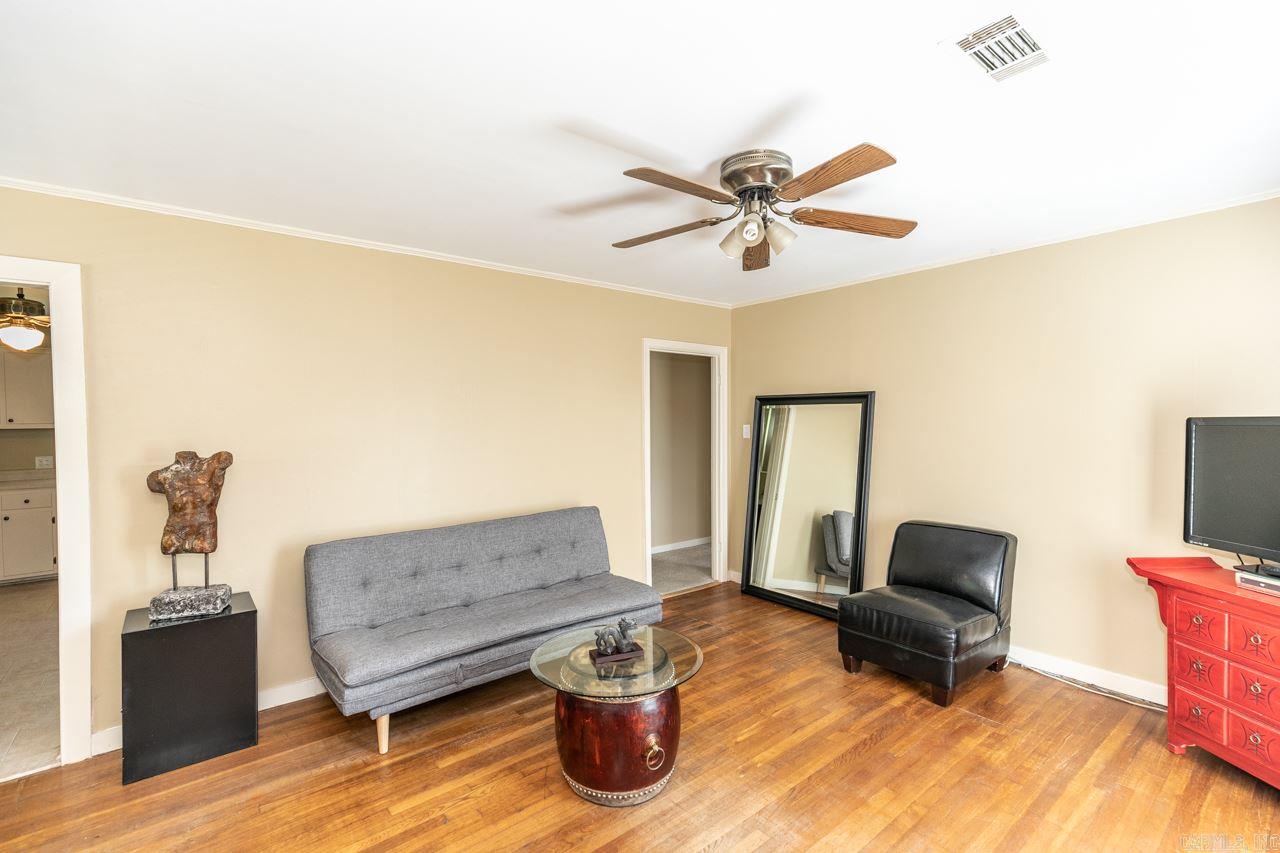 CAMMACK WOODS - Residential