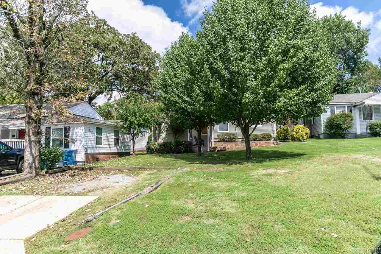 CAMMACK WOODS - Residential