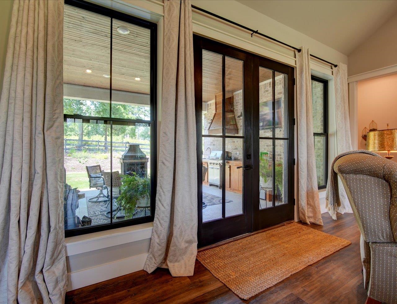 Metes & Bounds - Residential