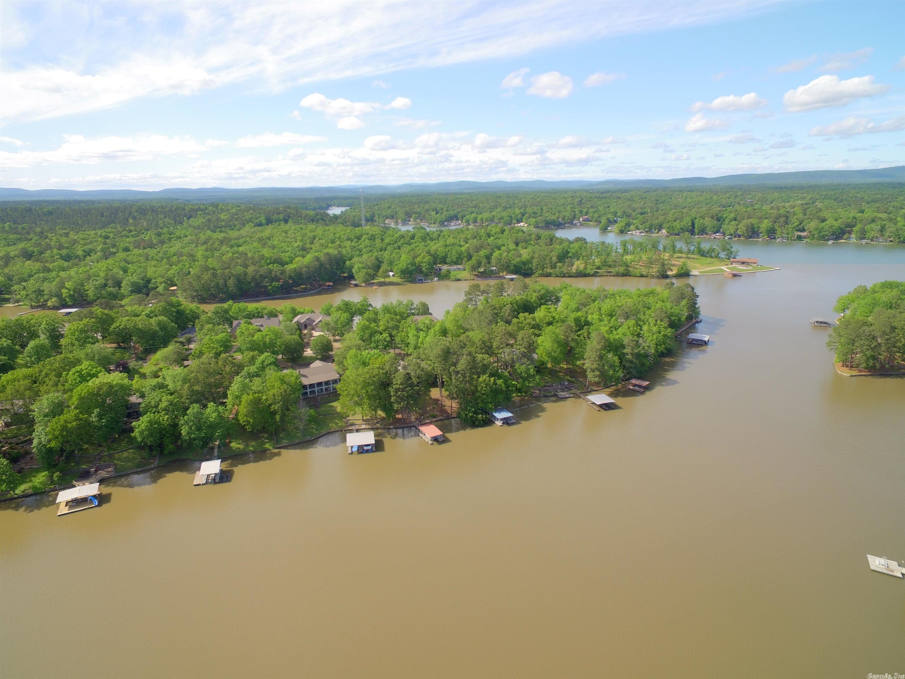 LAKECREST - Residential