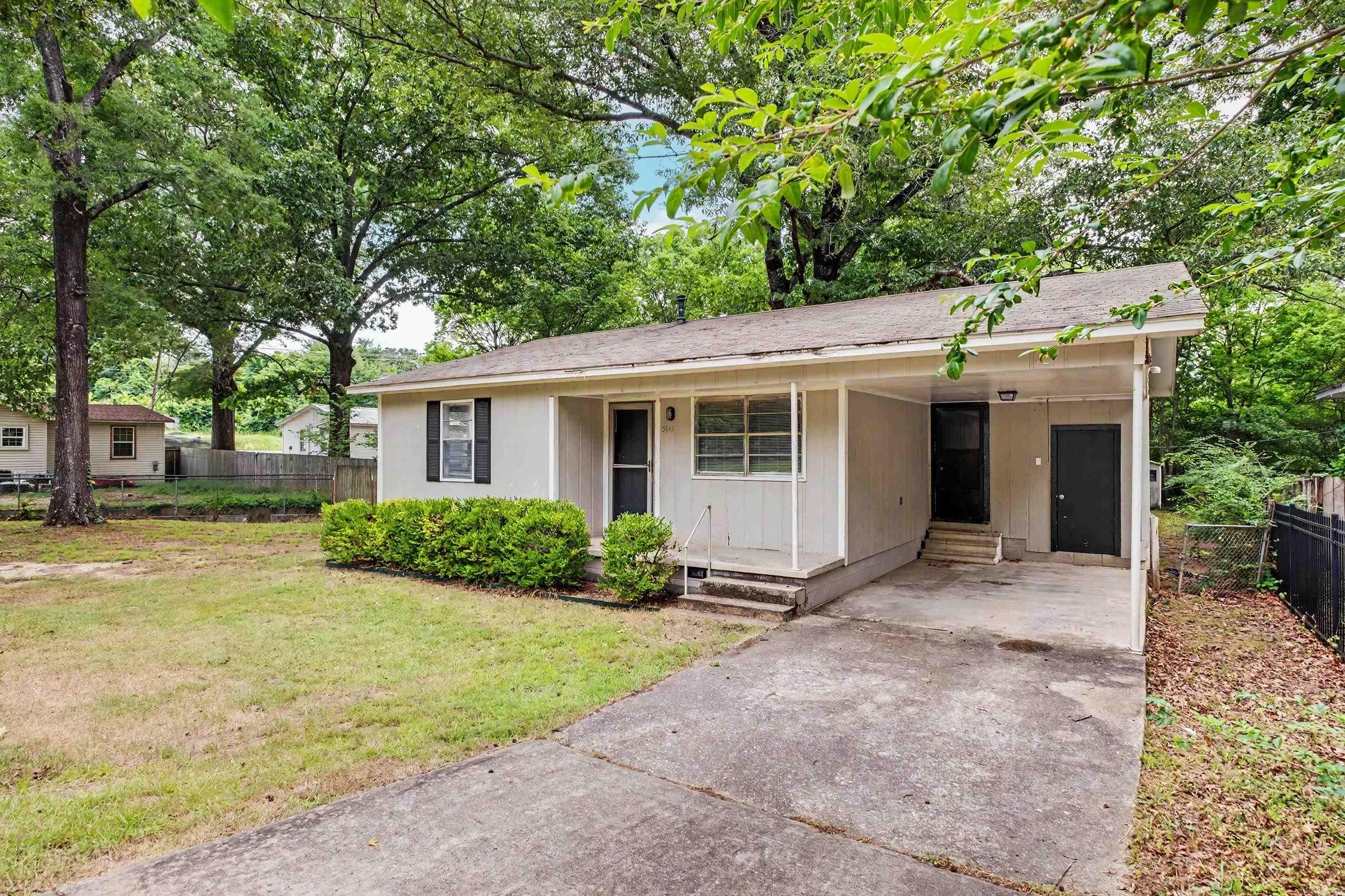 BARROW JOHN - Residential
