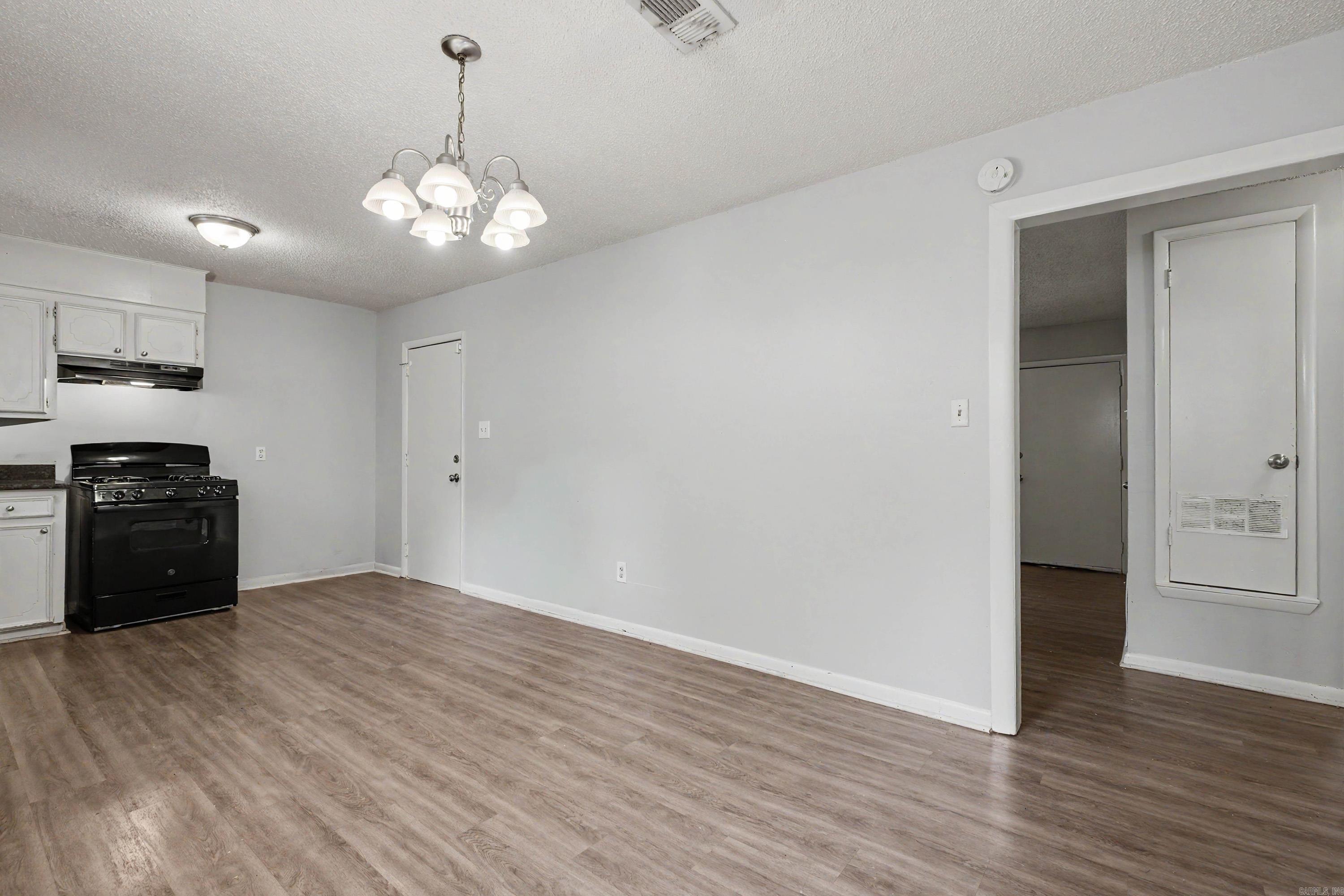 BARROW JOHN - Residential