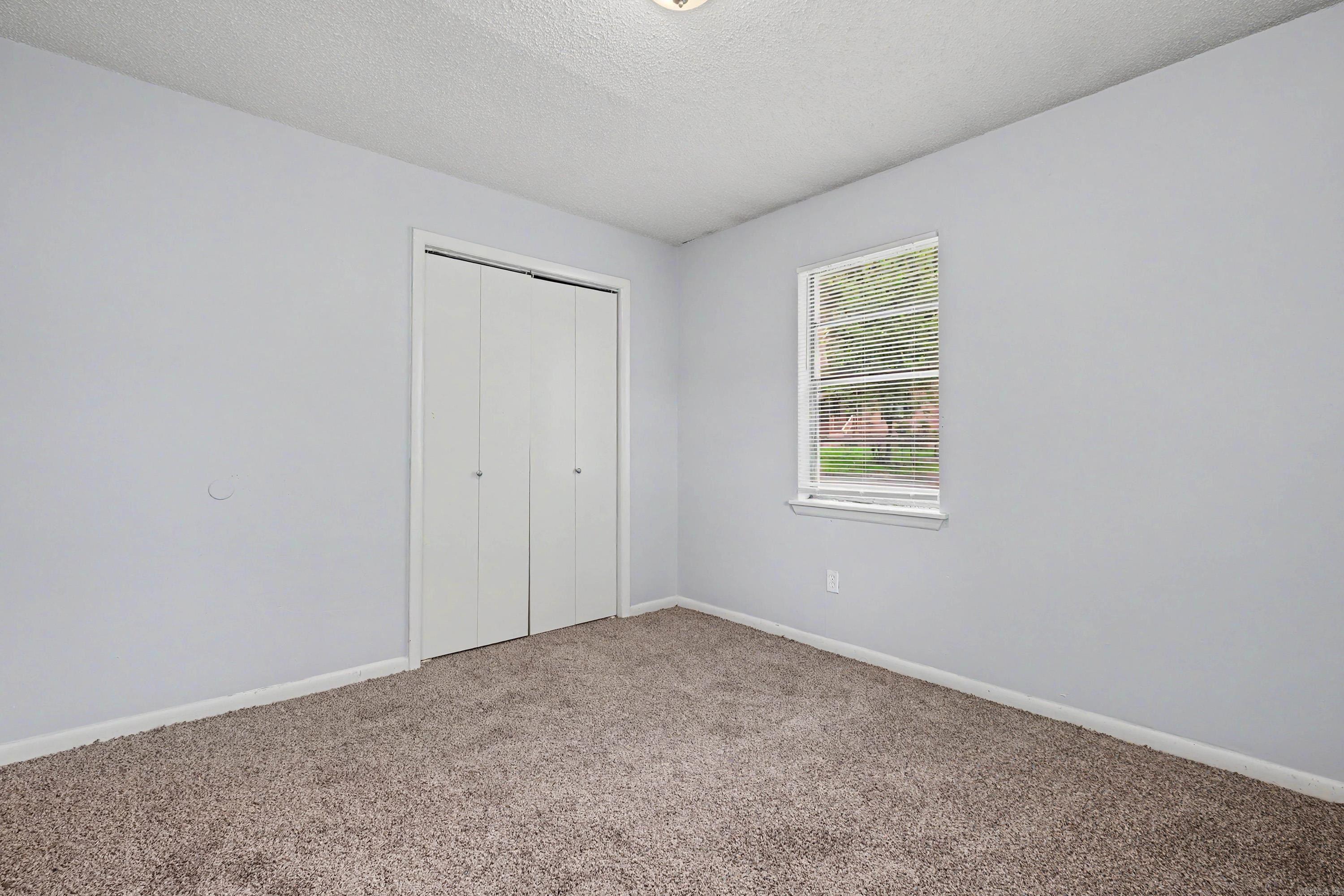 BARROW JOHN - Residential