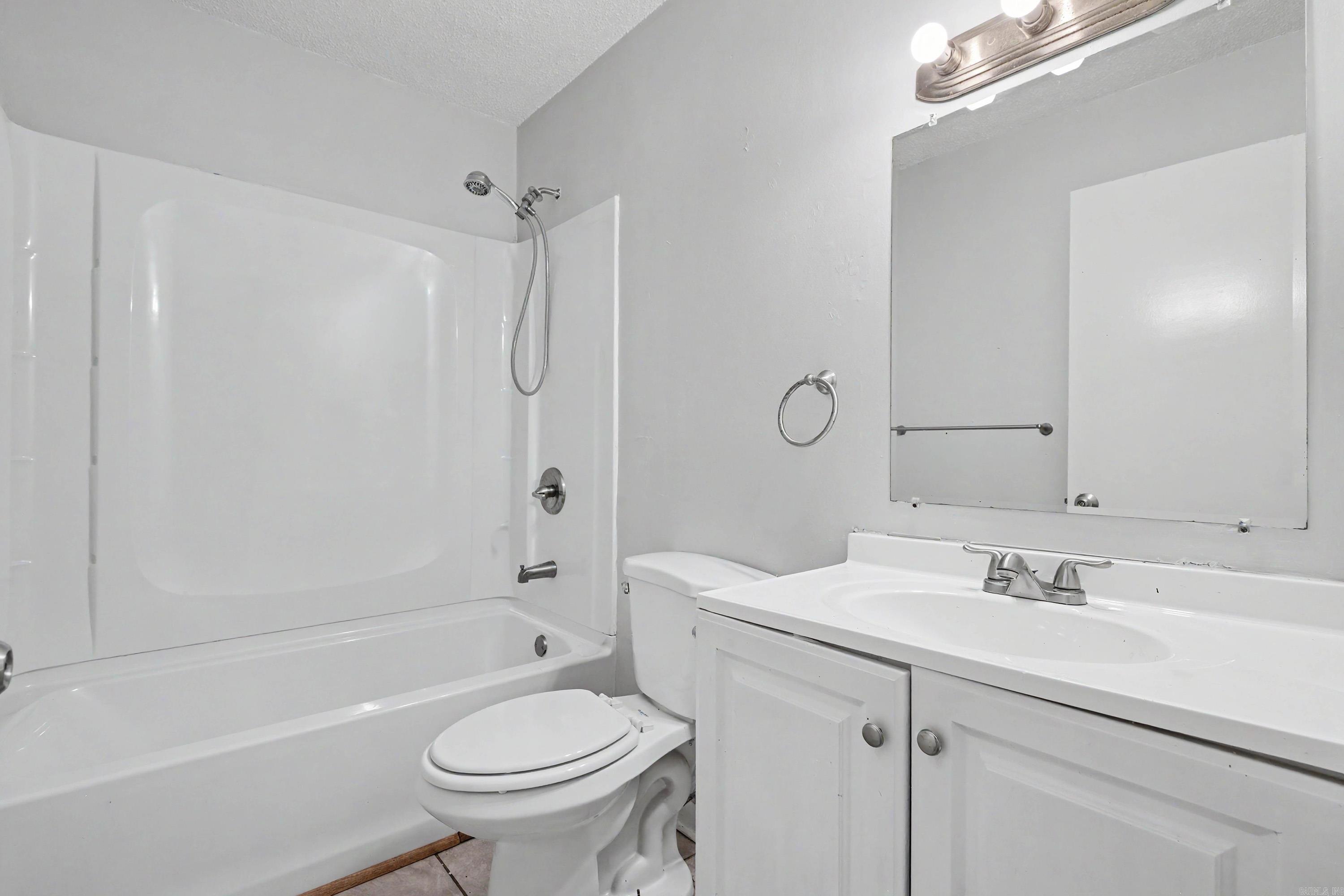 BARROW JOHN - Residential