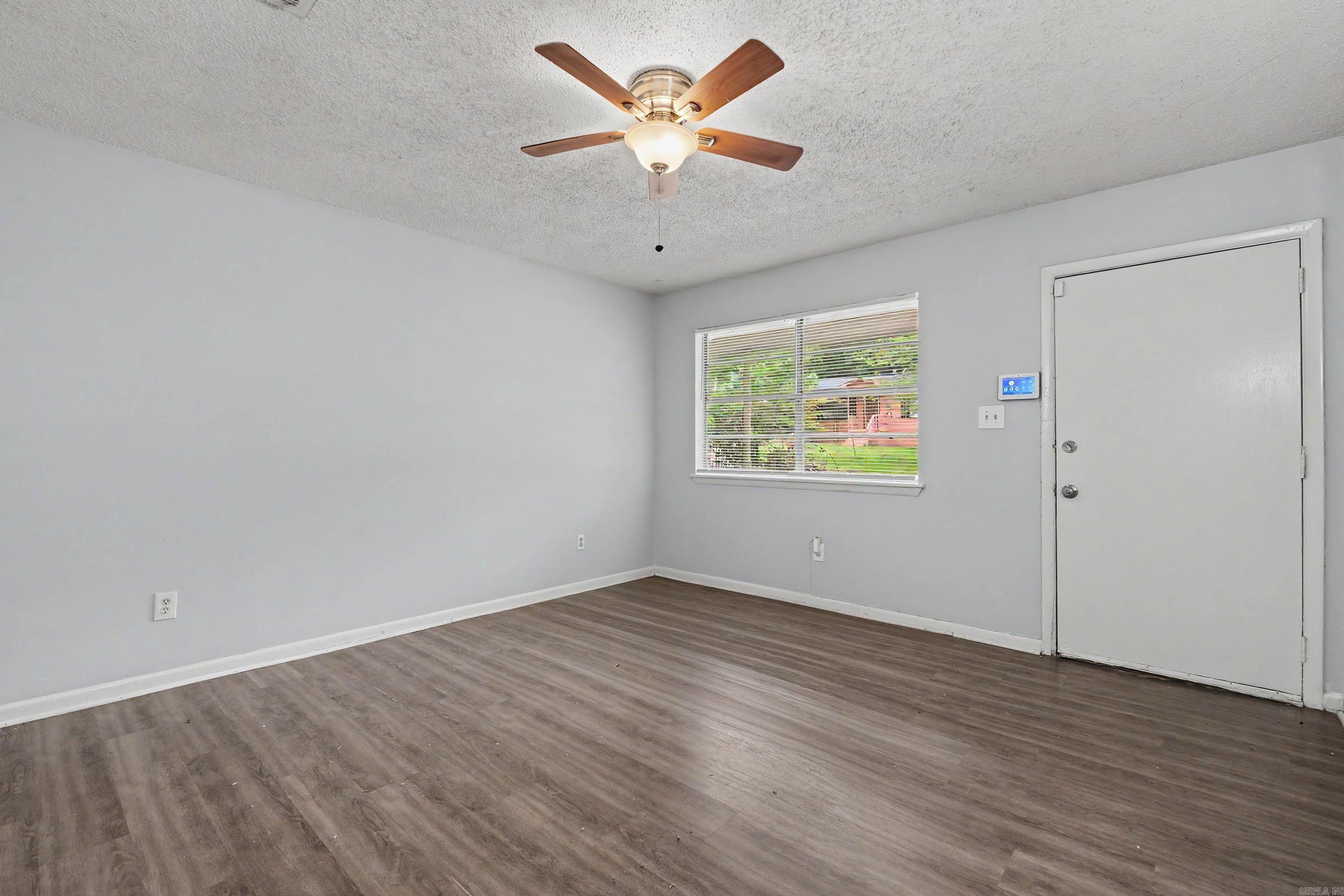 BARROW JOHN - Residential