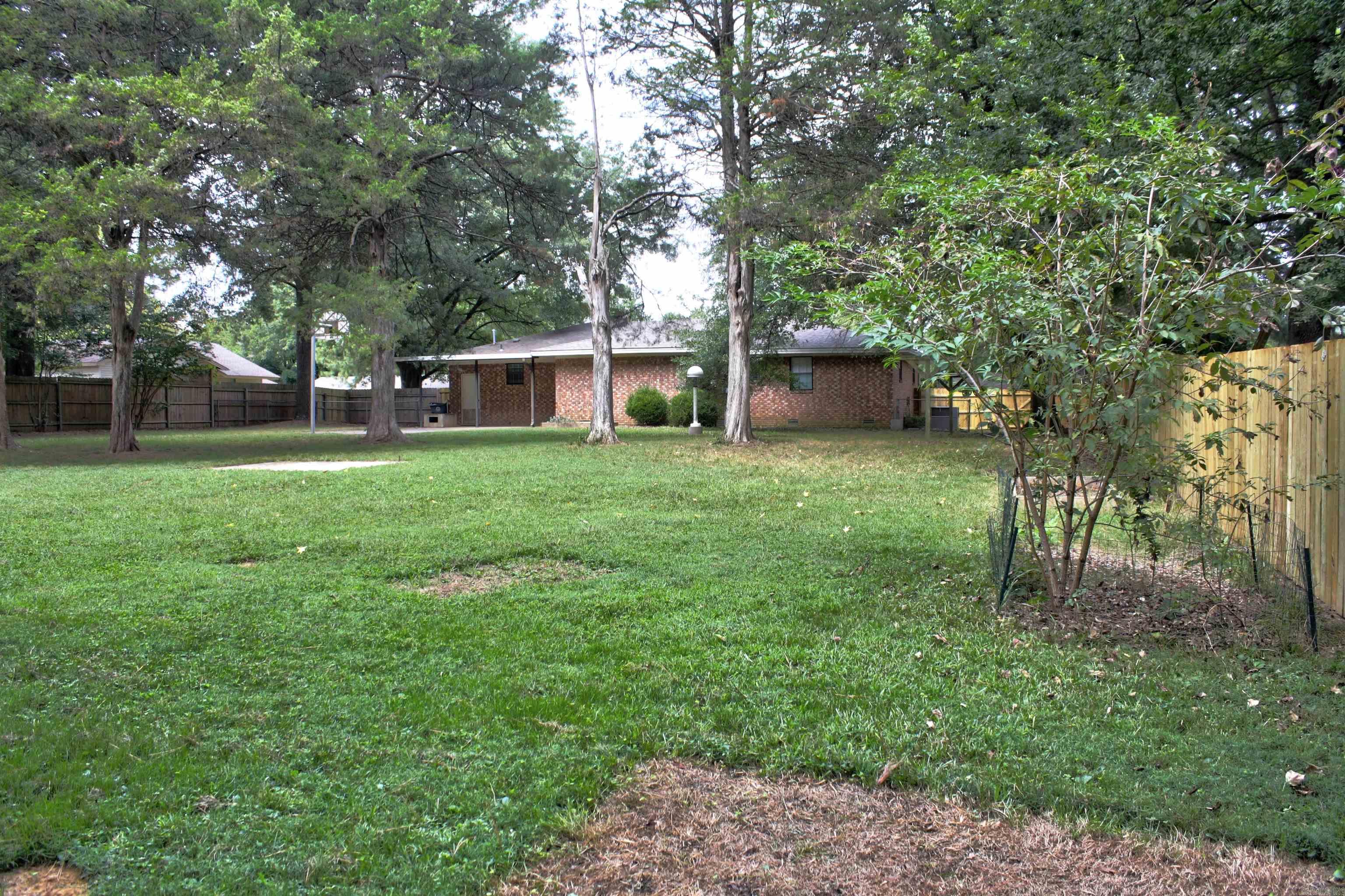 WESTERN HILLS ADD - Residential