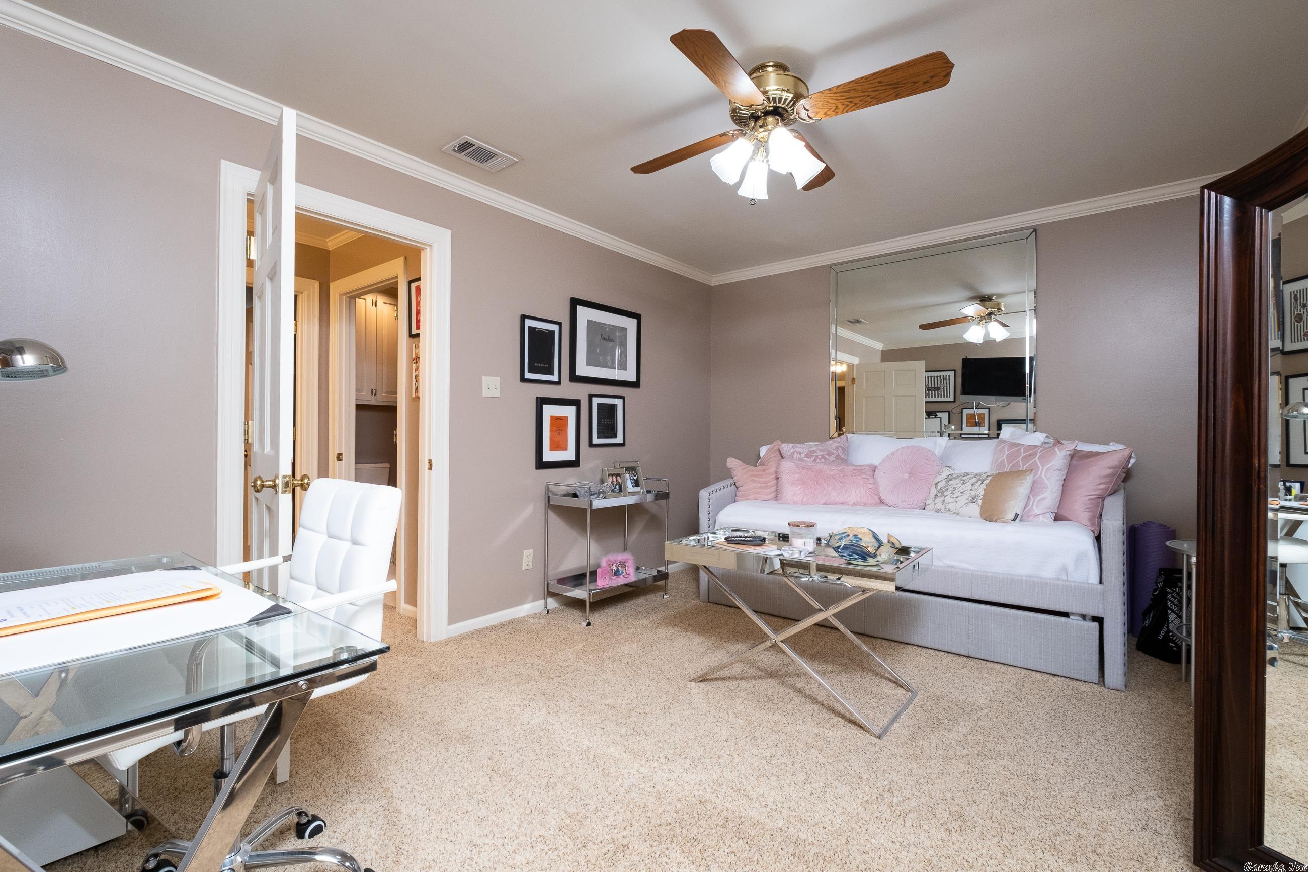HICKORY HILLS - Residential