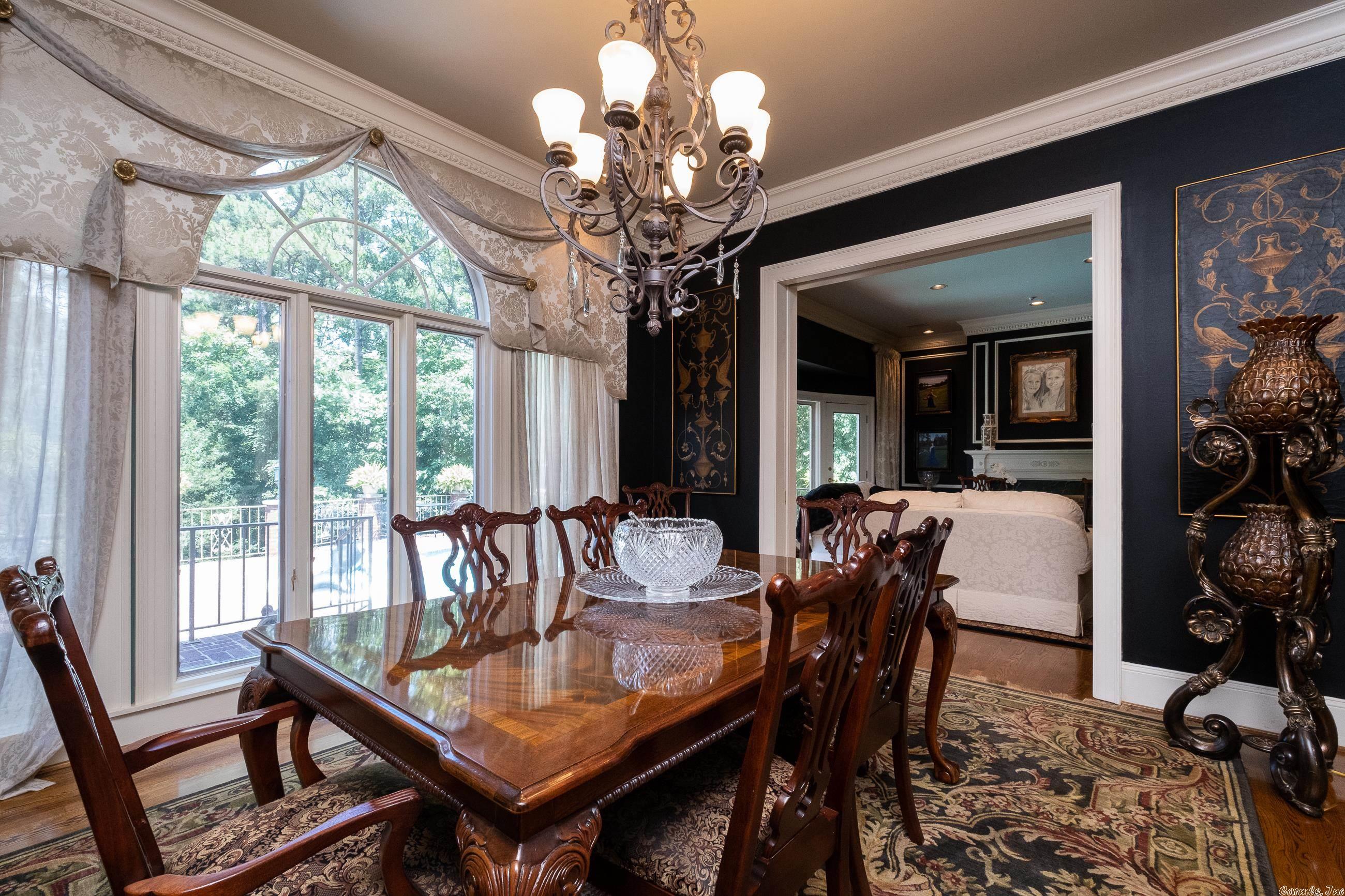 HICKORY HILLS - Residential