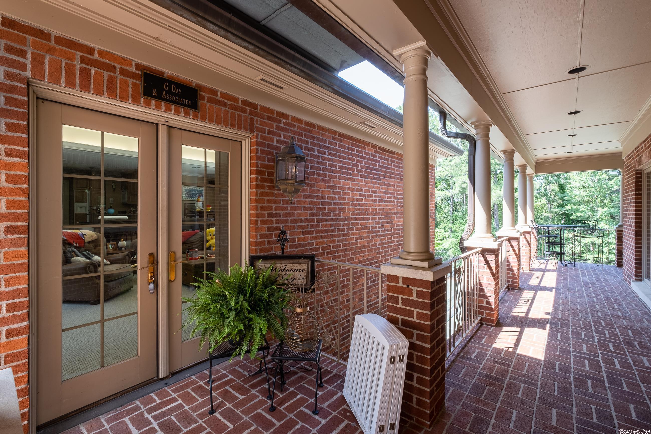 HICKORY HILLS - Residential