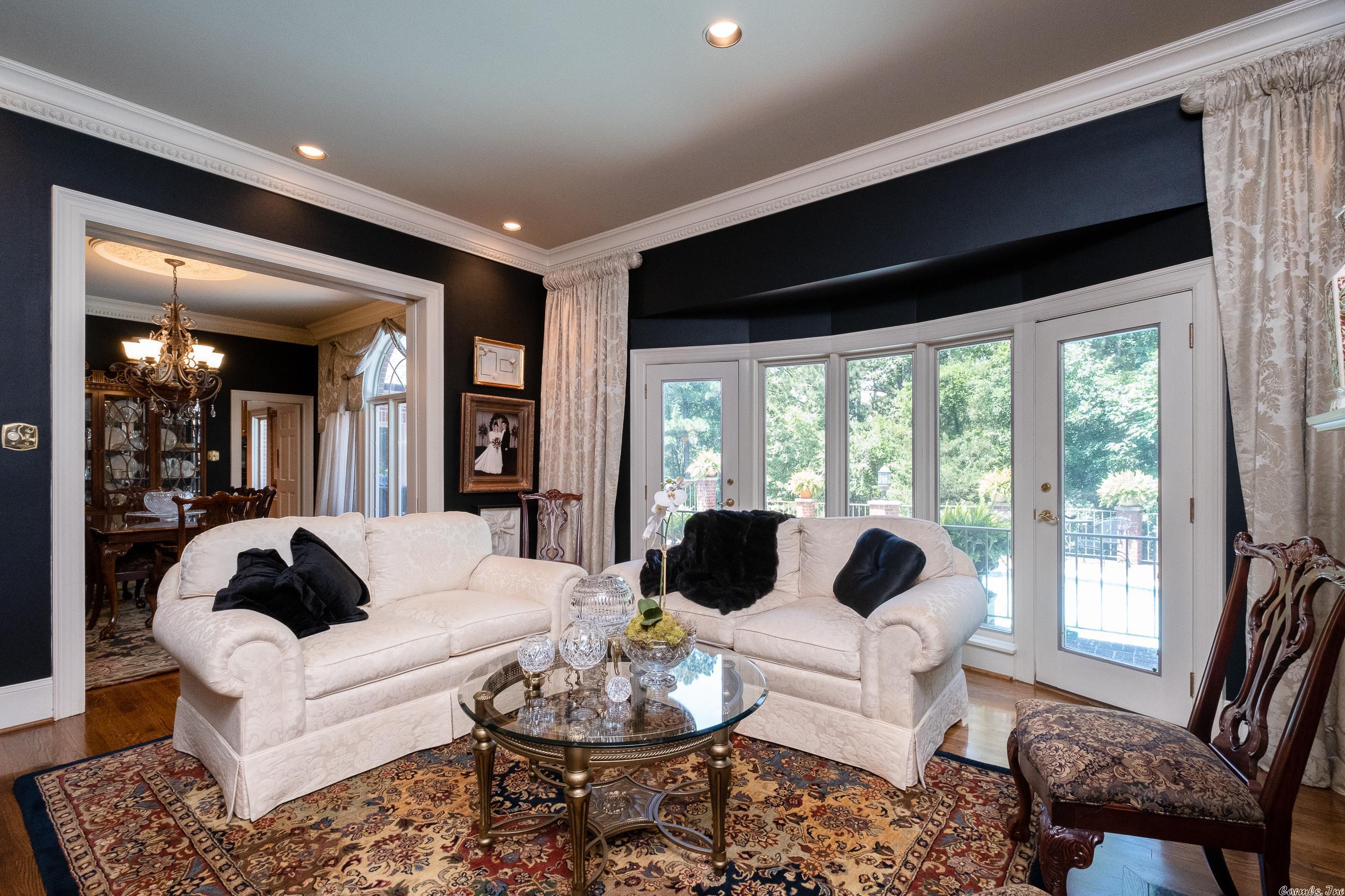 HICKORY HILLS - Residential