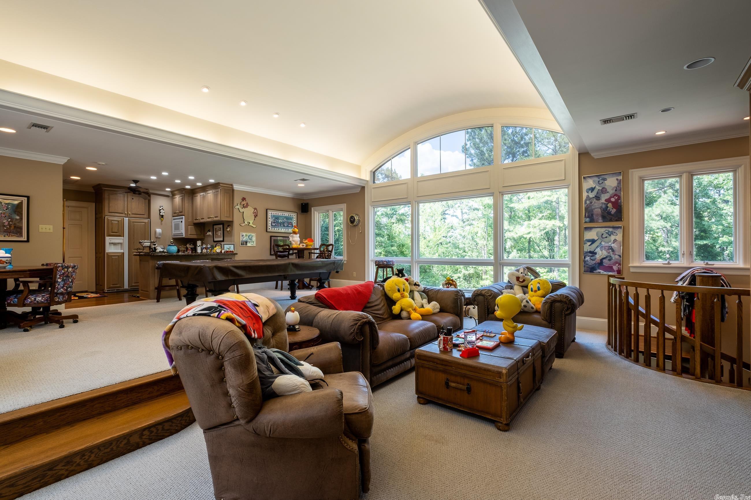 HICKORY HILLS - Residential