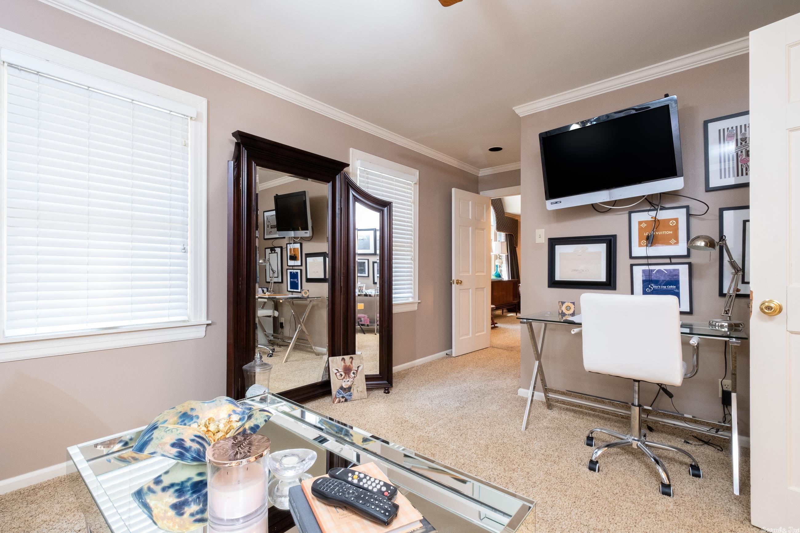 HICKORY HILLS - Residential