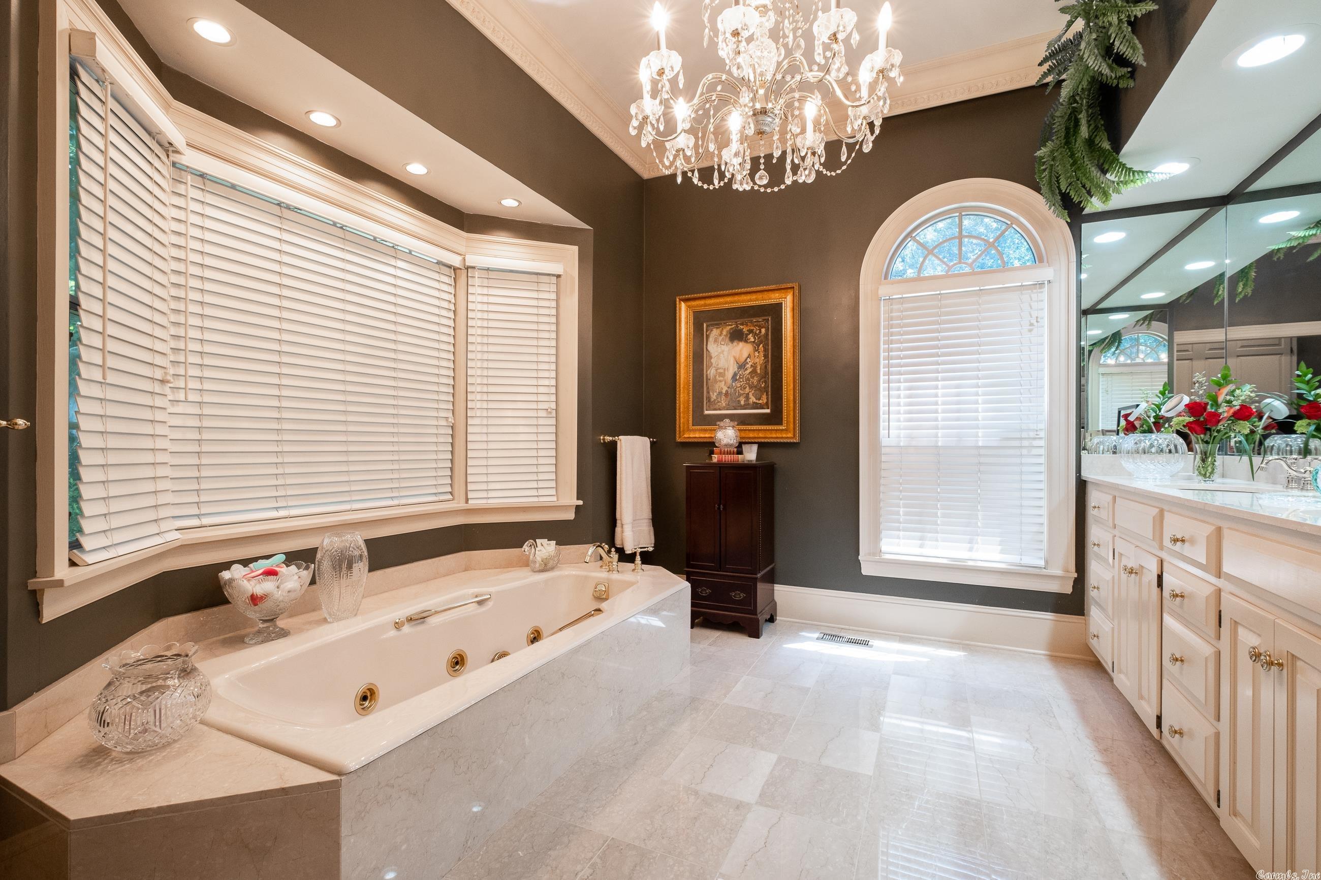 HICKORY HILLS - Residential
