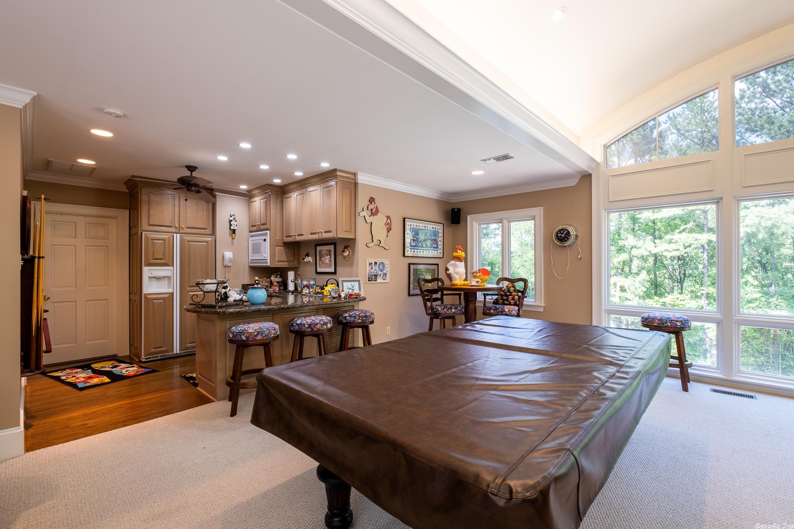 HICKORY HILLS - Residential