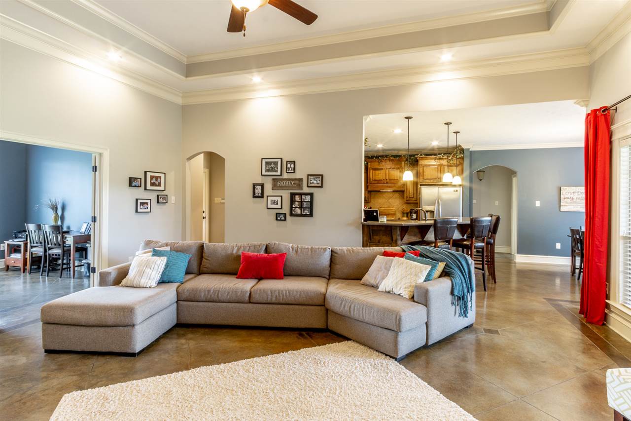 CATHERINE PLACE - Residential