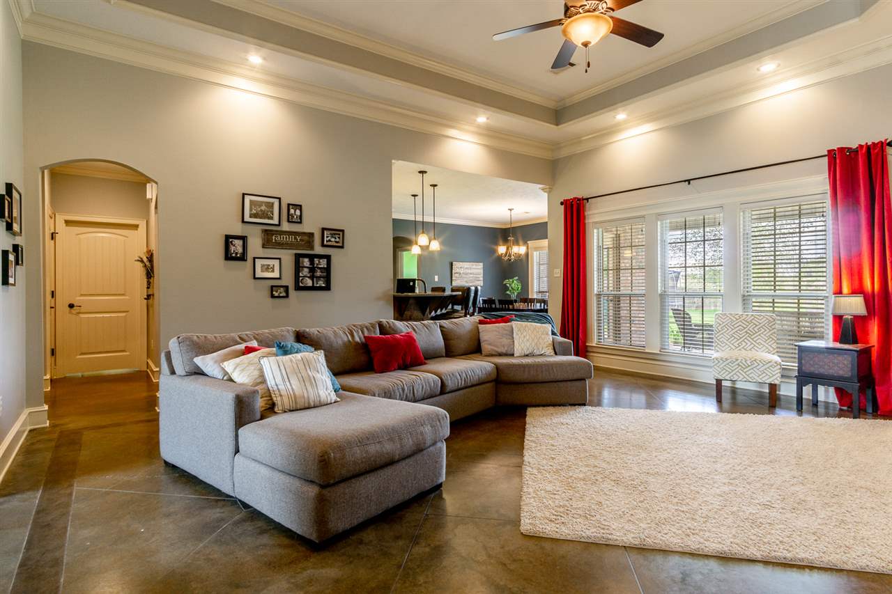 CATHERINE PLACE - Residential