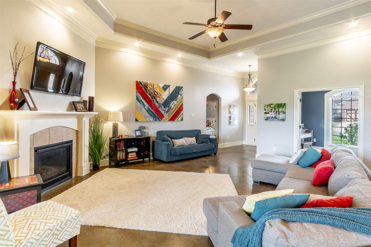 CATHERINE PLACE - Residential