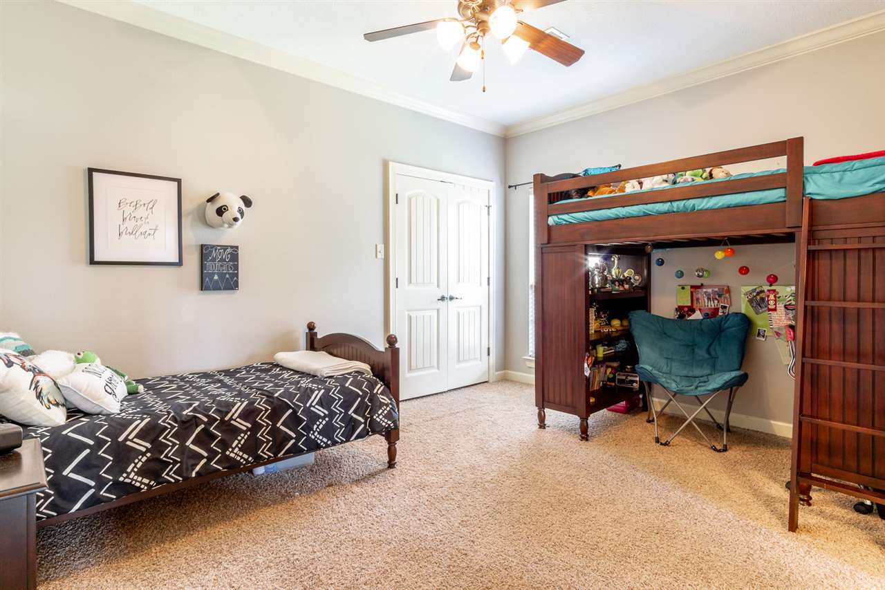 CATHERINE PLACE - Residential