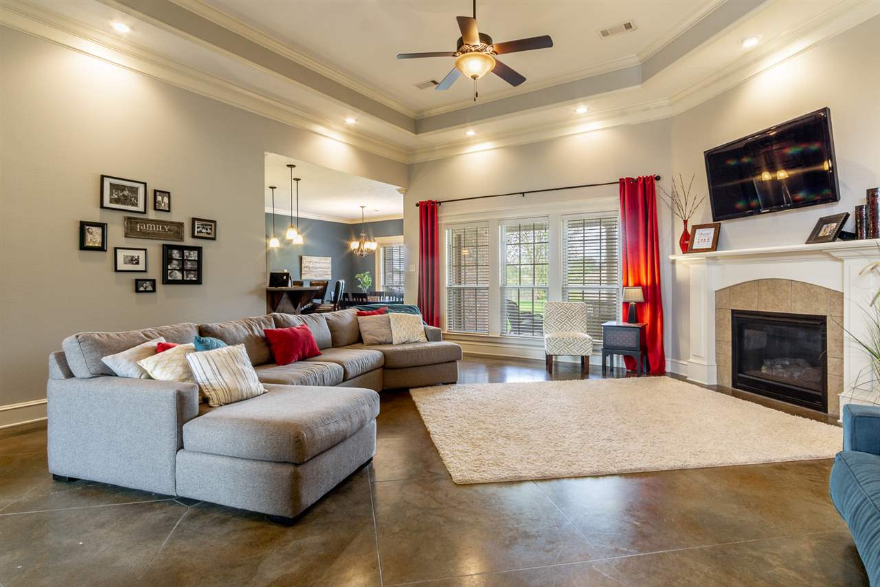 CATHERINE PLACE - Residential