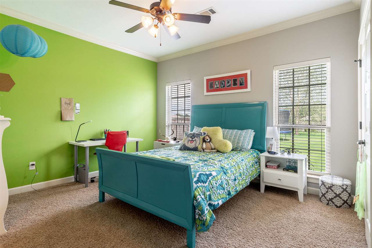 CATHERINE PLACE - Residential