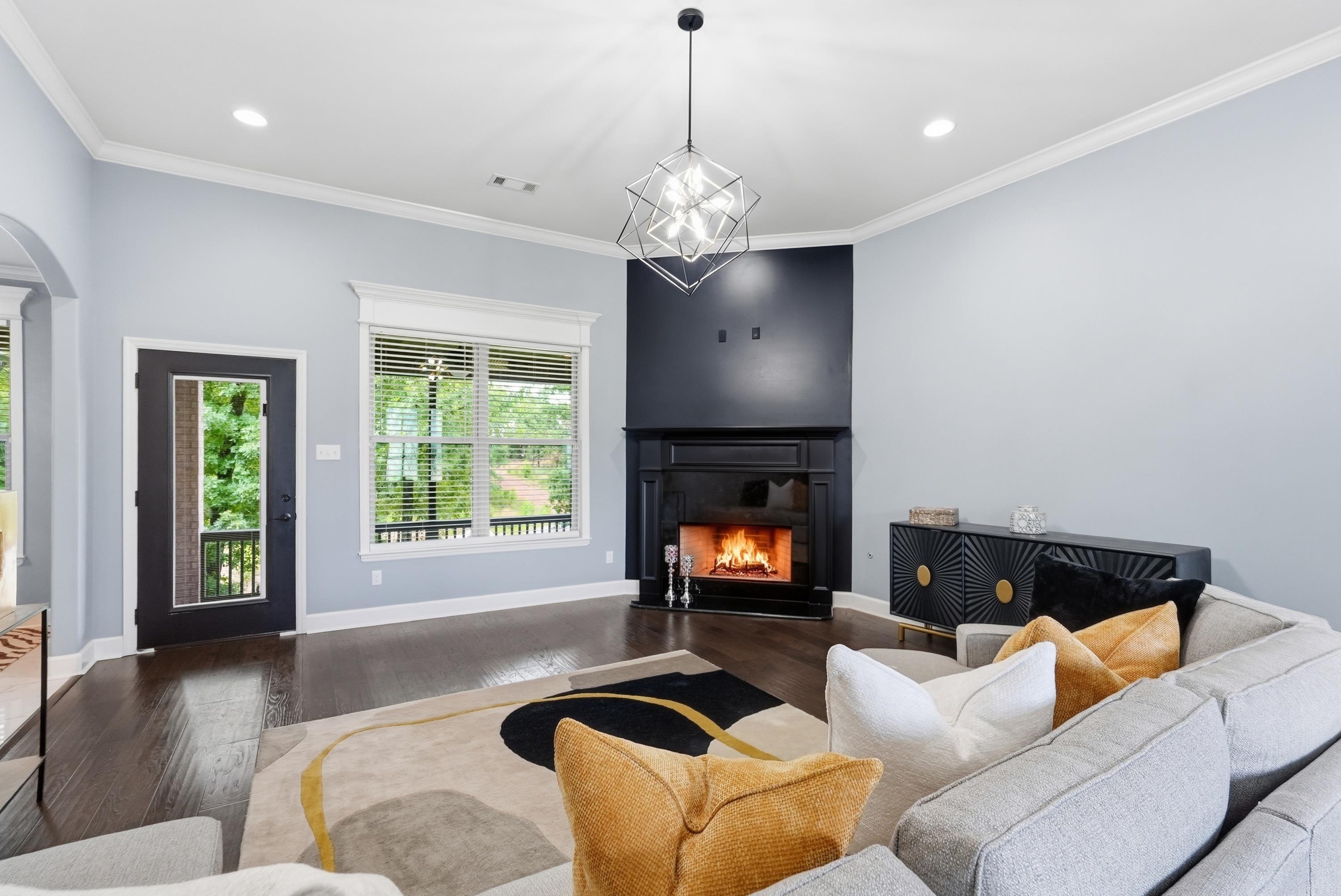 CREEKSIDE ADDN - Residential