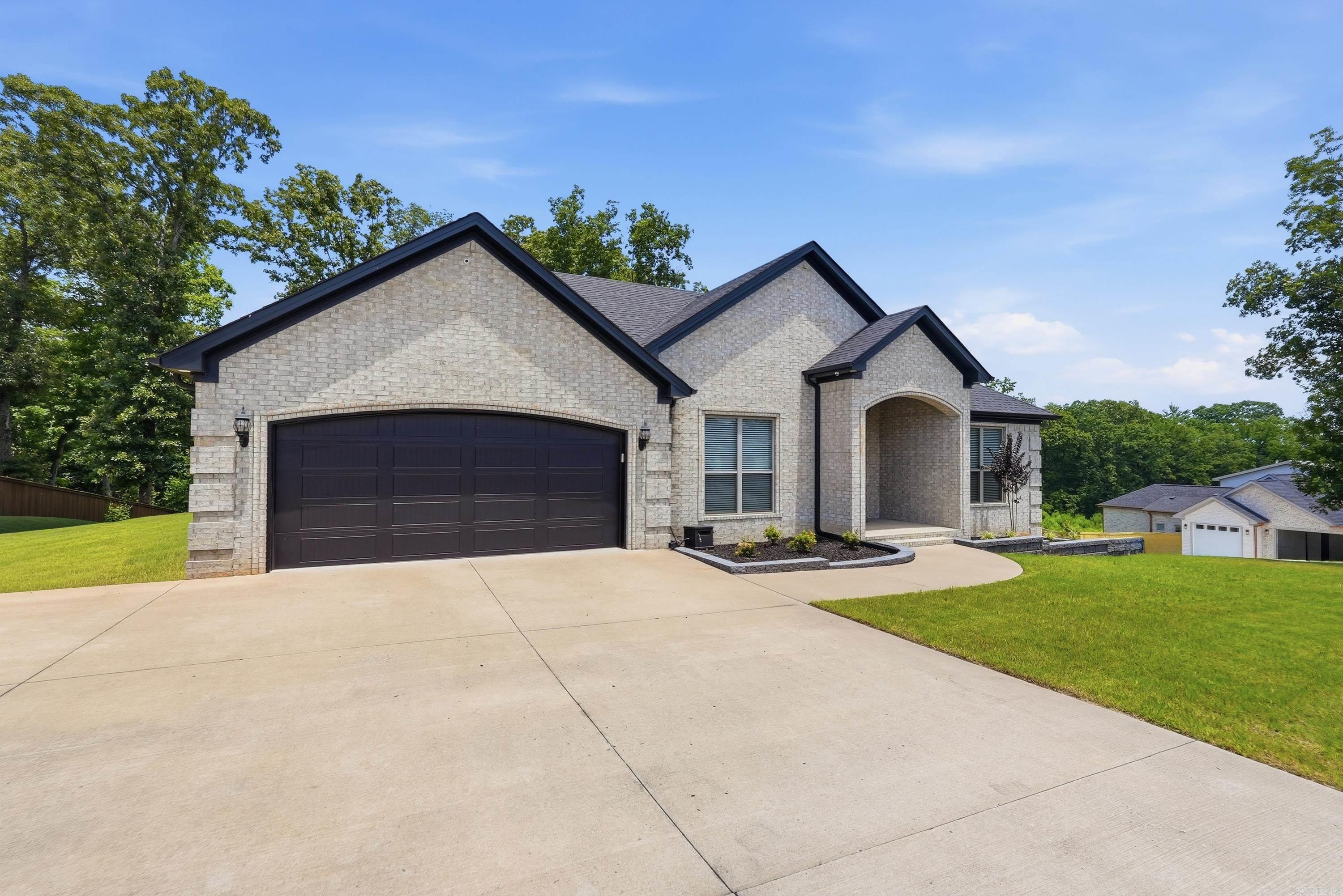 CREEKSIDE ADDN - Residential