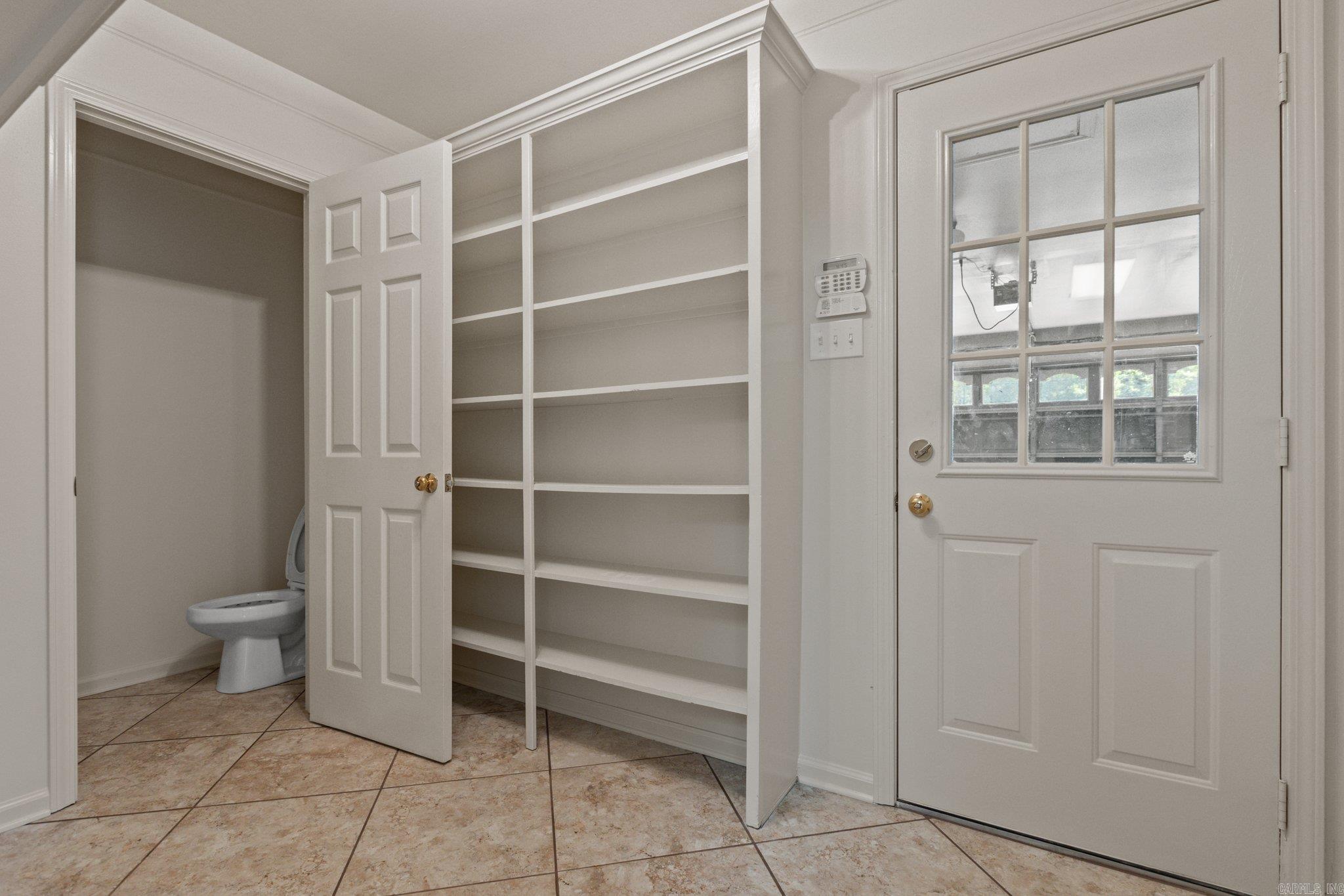 Westchester Phase VI - Residential