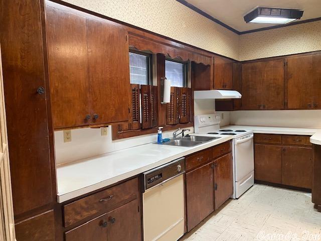 ALEXANDER HEIGHTS - Residential