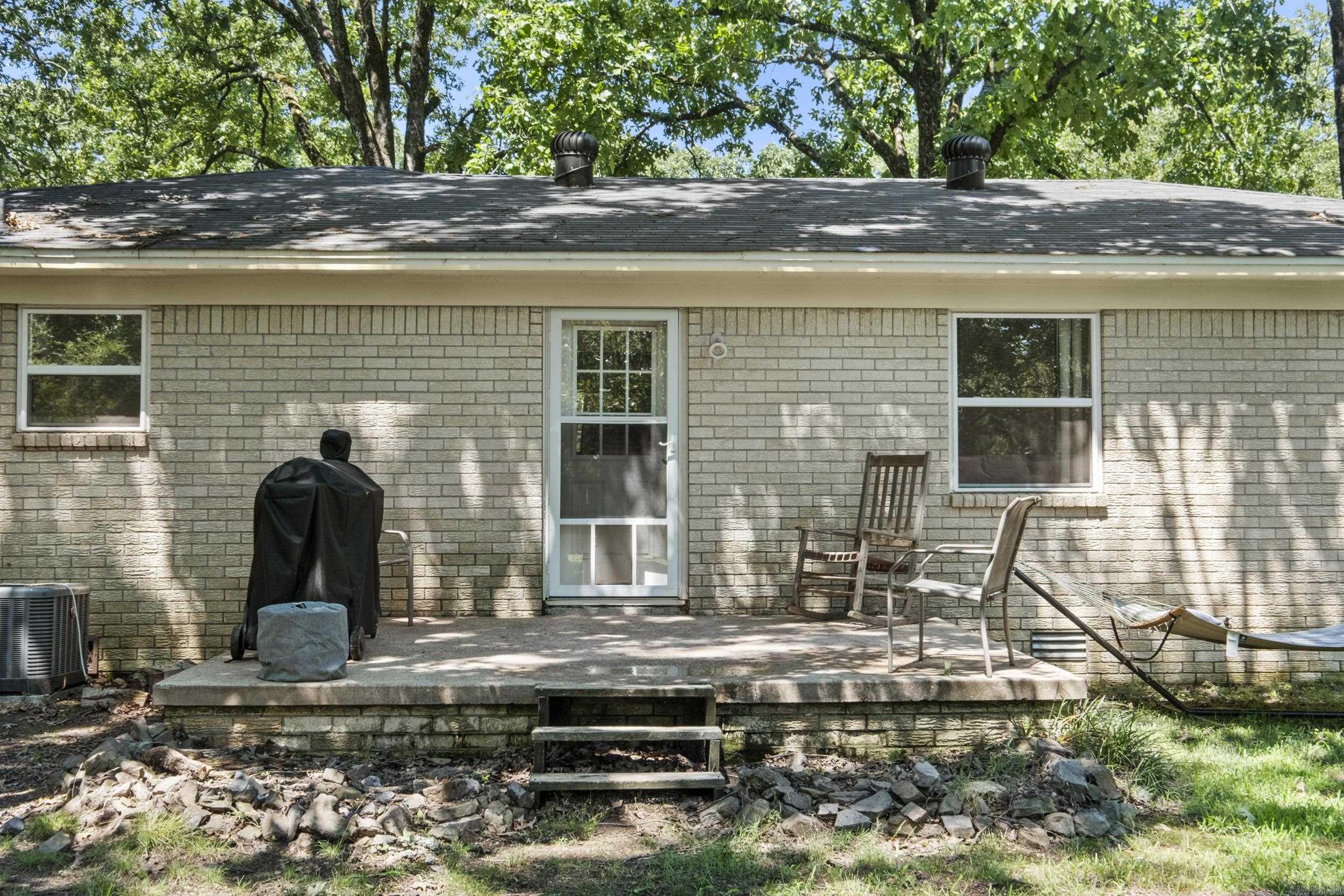 INDIAN HILLS - Residential