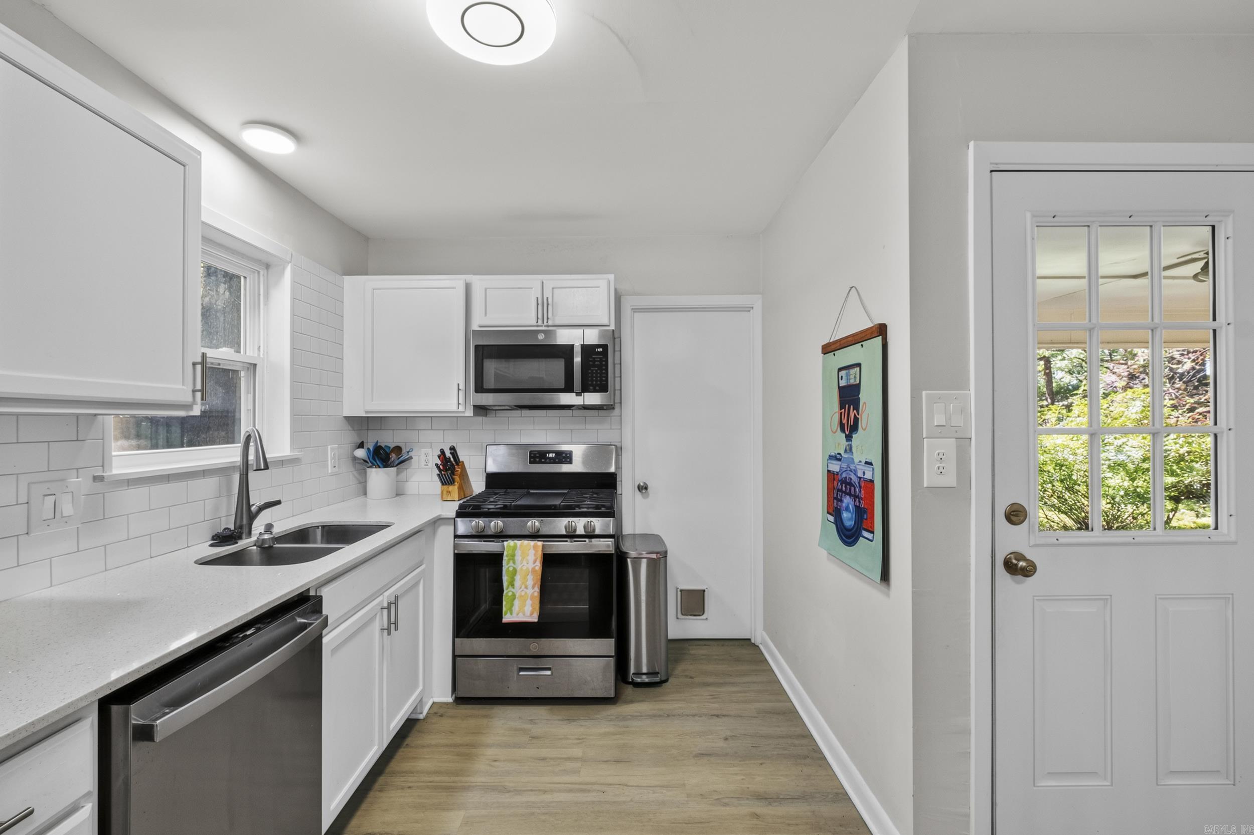 INDIAN HILLS - Residential