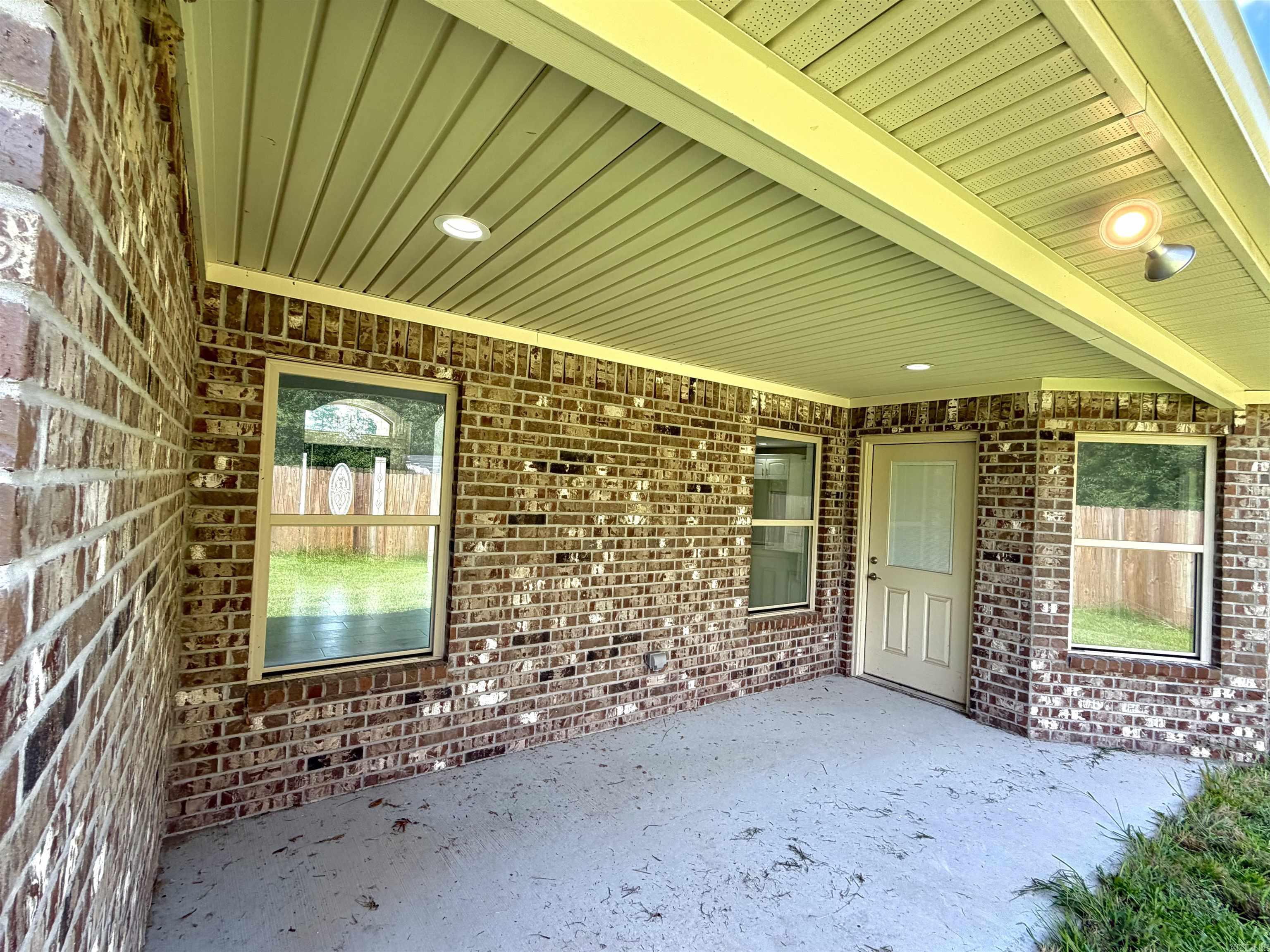 Daniels Oaks - Residential