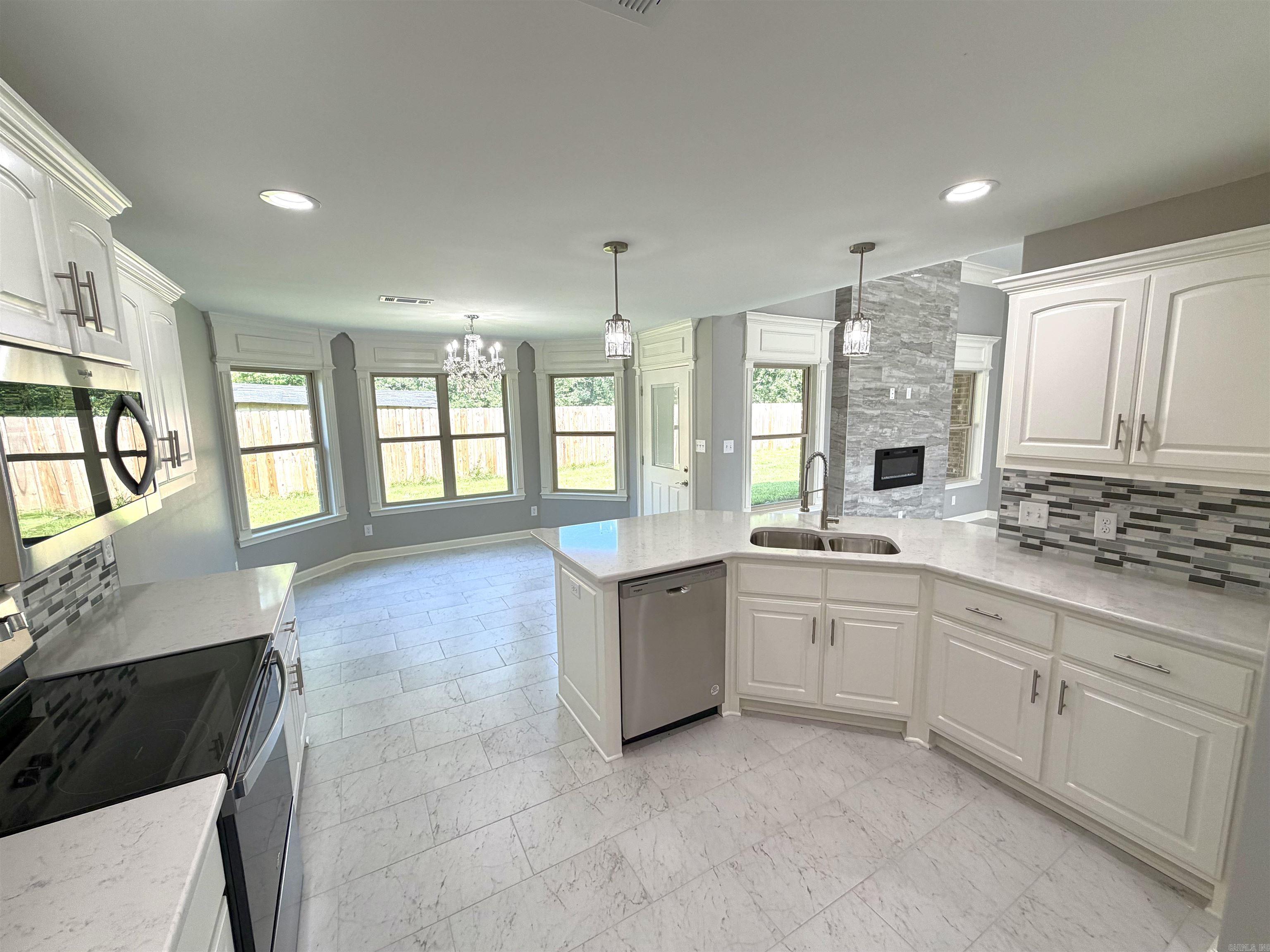 Daniels Oaks - Residential