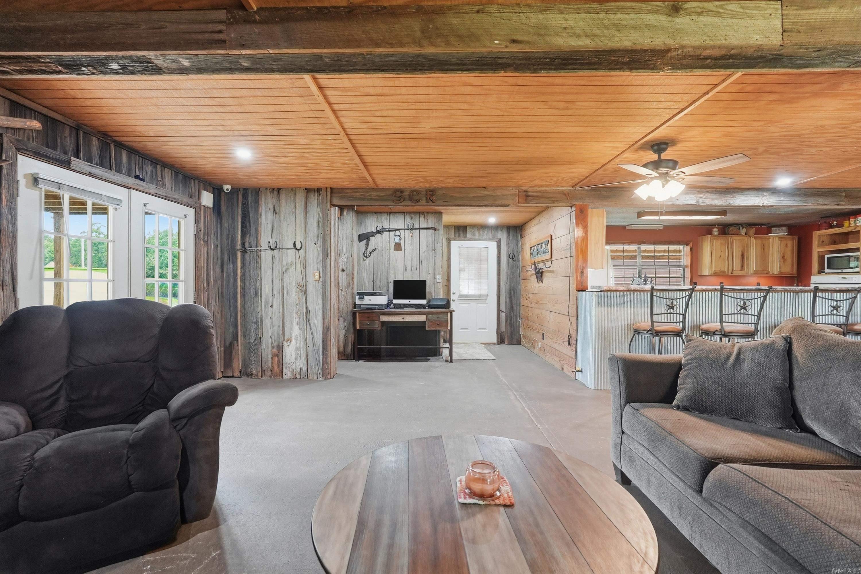 Metes & Bounds - Residential