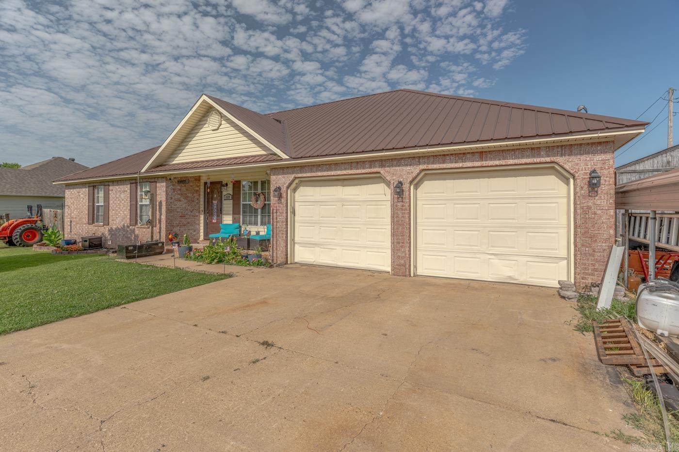 LEN-FORD VILLAGE - Residential