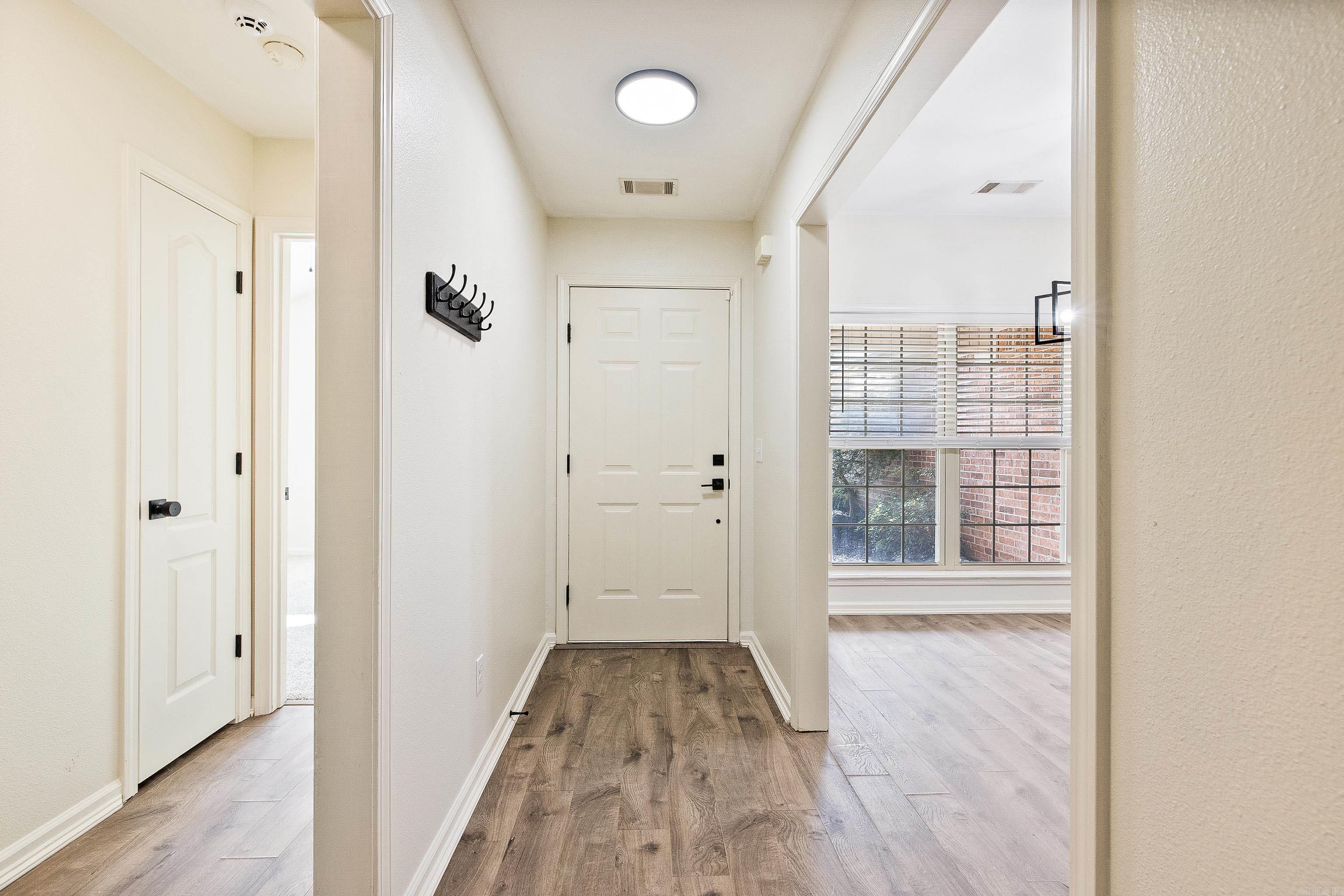 MADISON VILLAGE - Residential