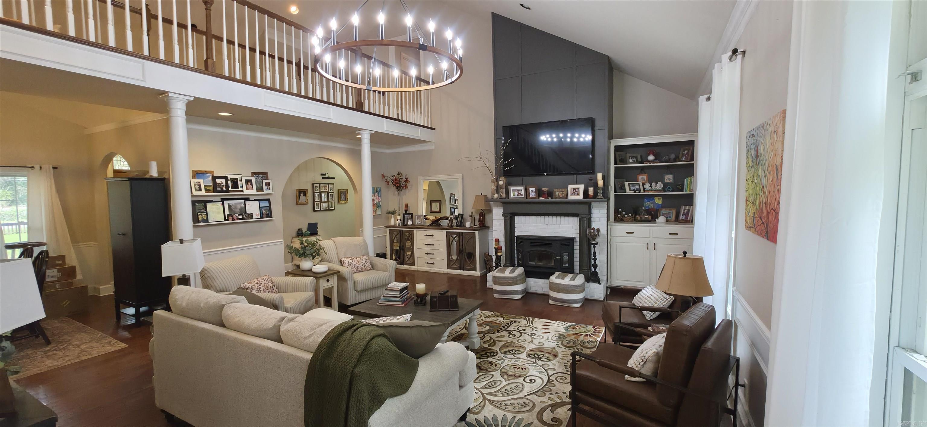 EDGAR ESTATES - Residential