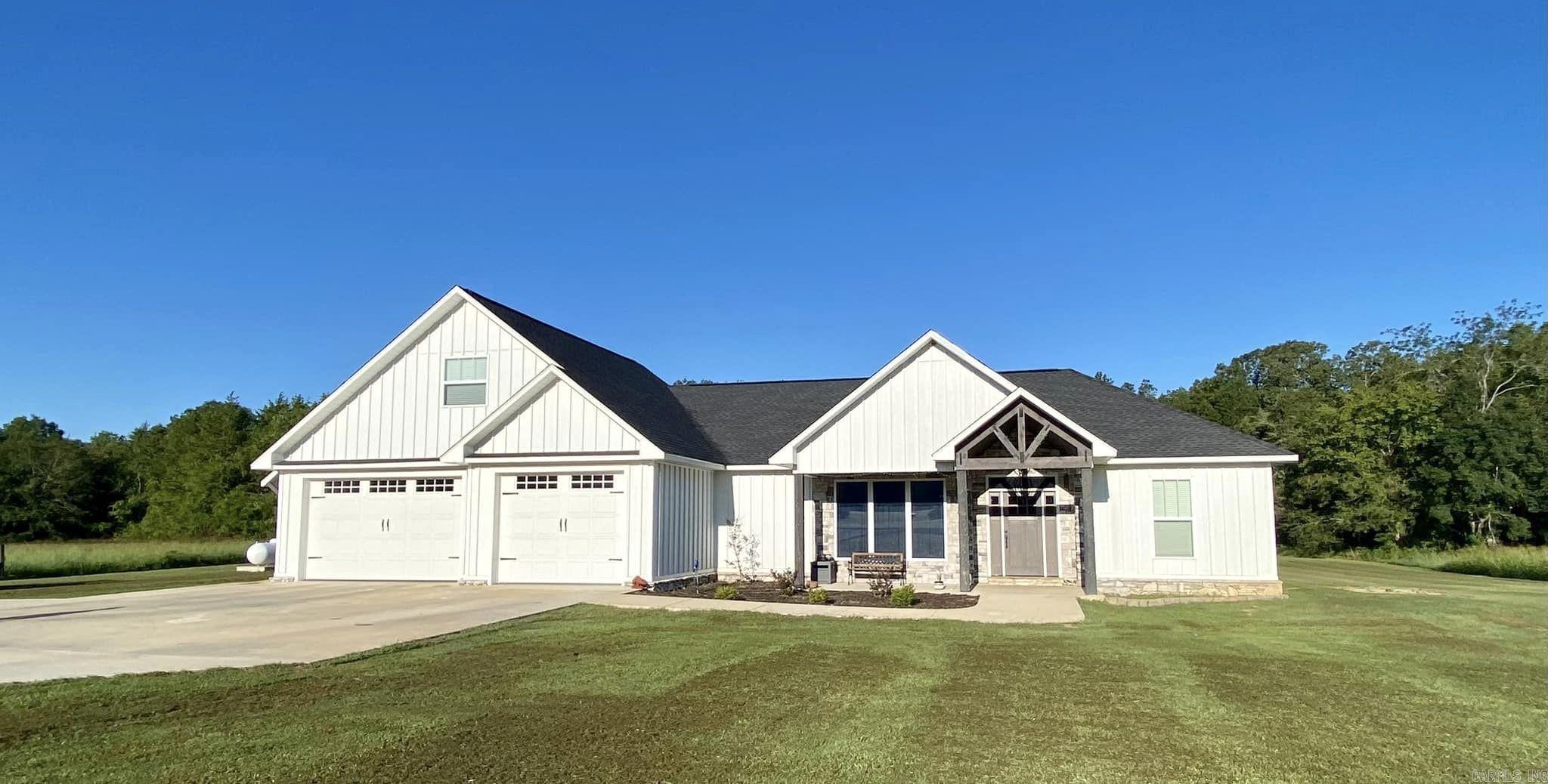 Lancaster-Tubbs Creek Homes - Residential