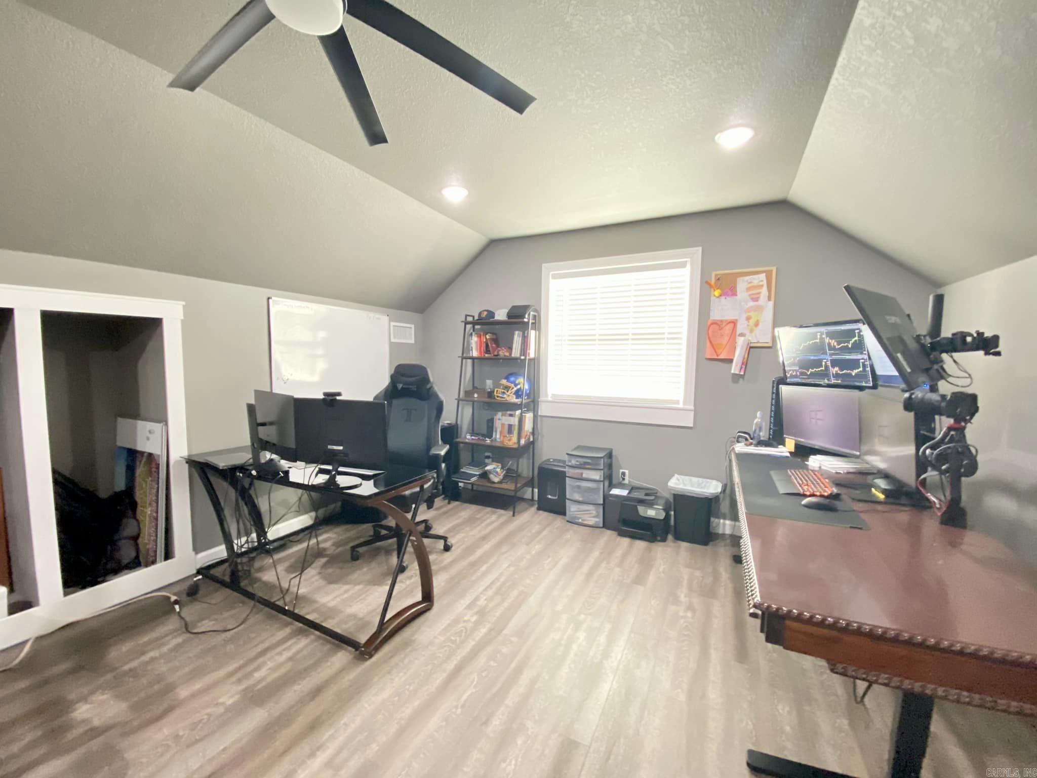 Lancaster-Tubbs Creek Homes - Residential