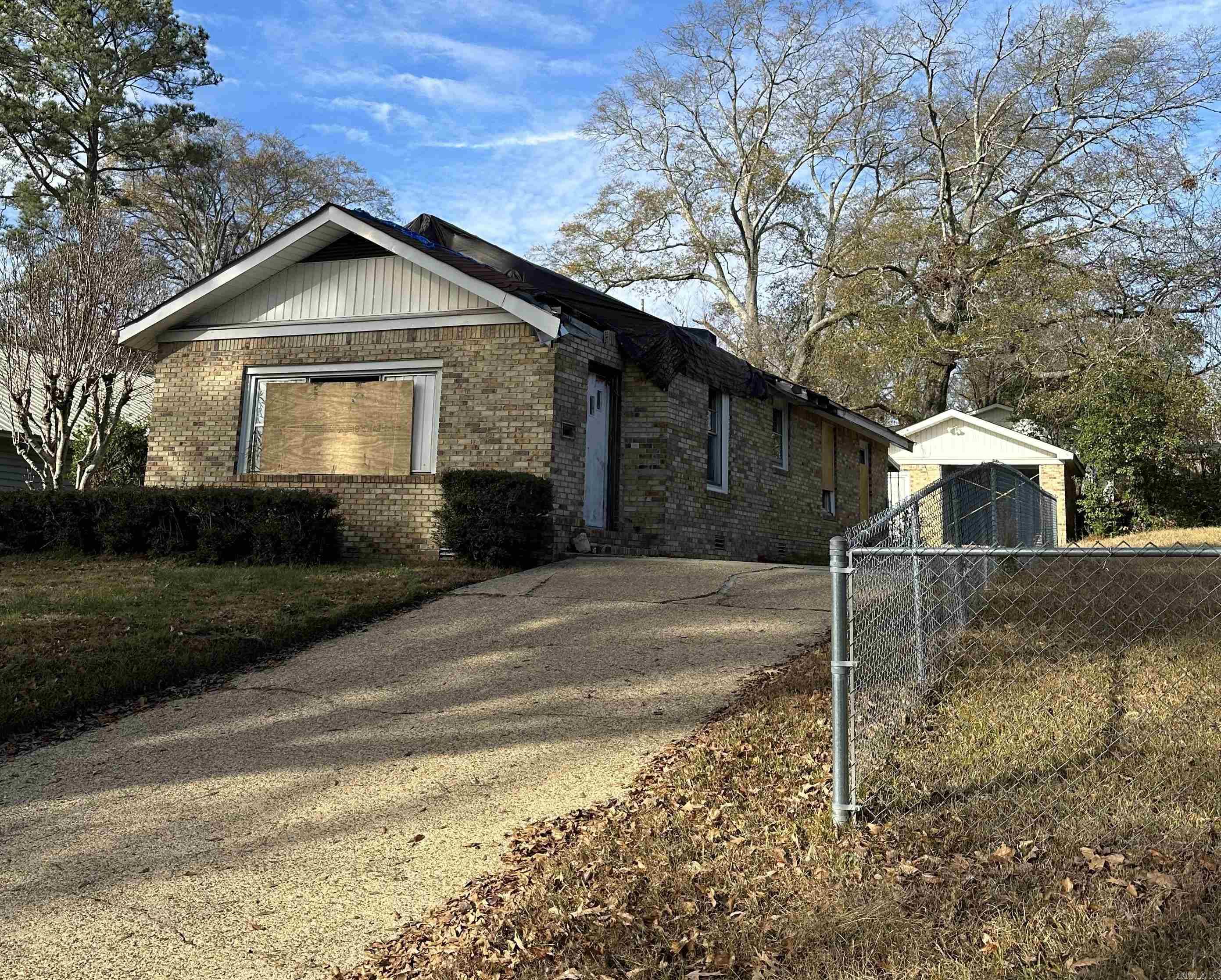 Are you looking for an investment property? If so, this one could be what you need to get into the rental business or even add to your current rental portfolio. The home is located near the heart of all El Dorado has to offer. The home is being sold AS IS WHERE IS, no utilities will be allowed to be turned on for inspections. LOA or Proof of cash on hand is required for submission of all offers.