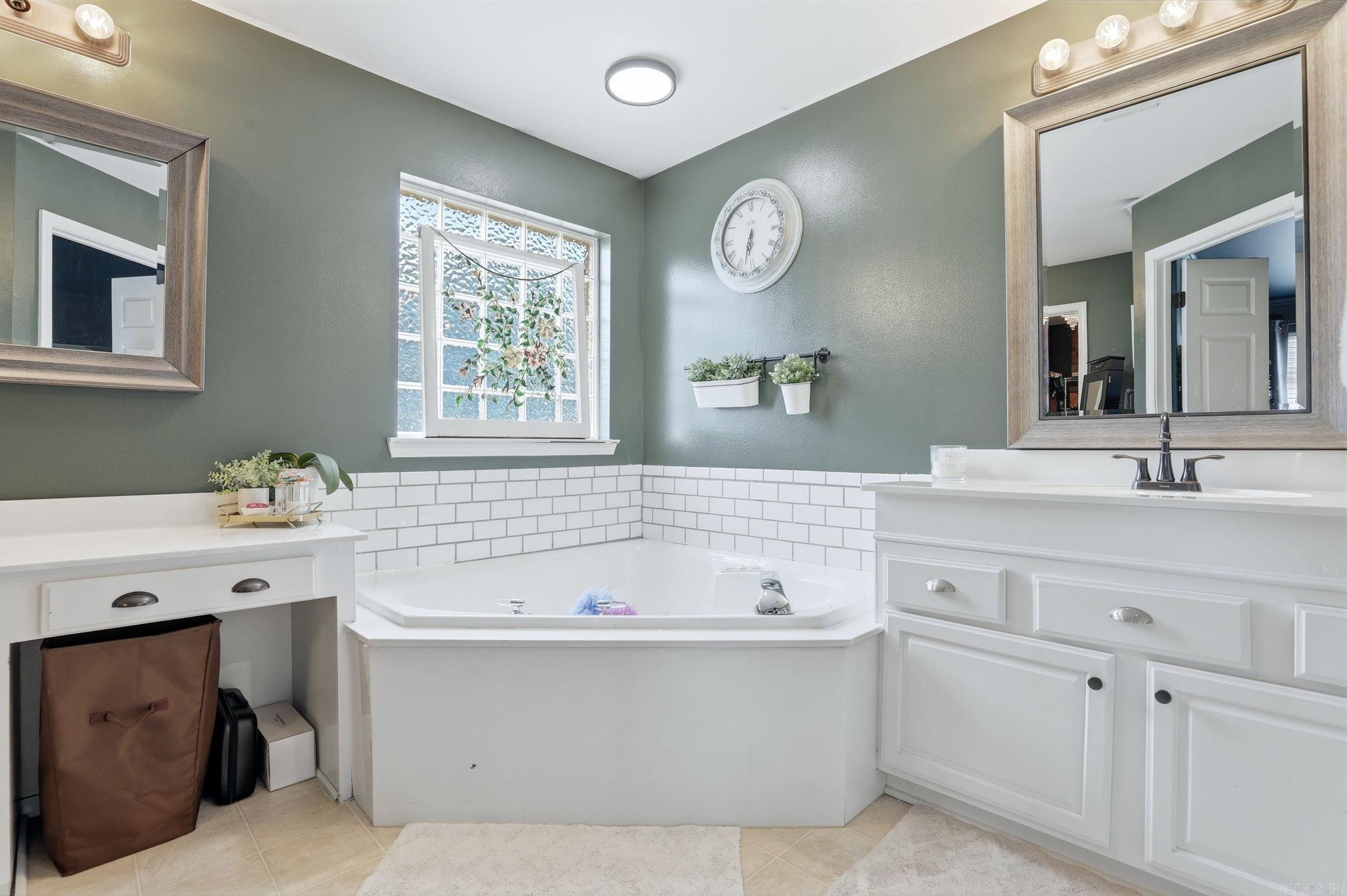 STONEYBROOK - Residential