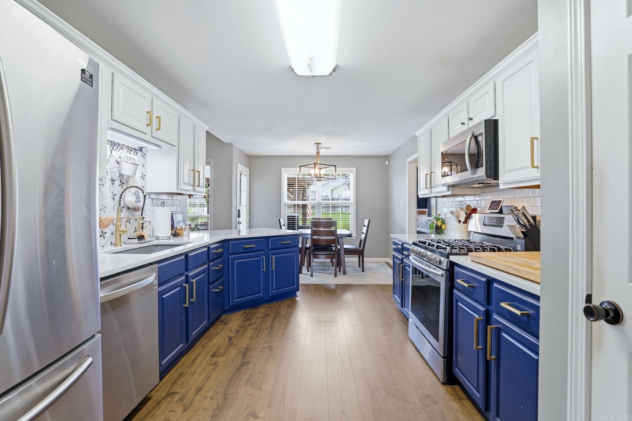STONEYBROOK - Residential