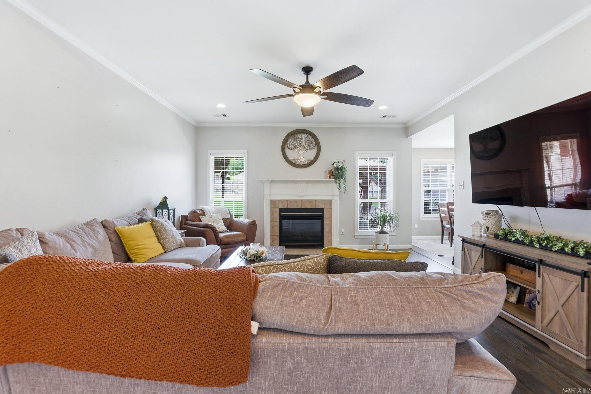 STONEYBROOK - Residential