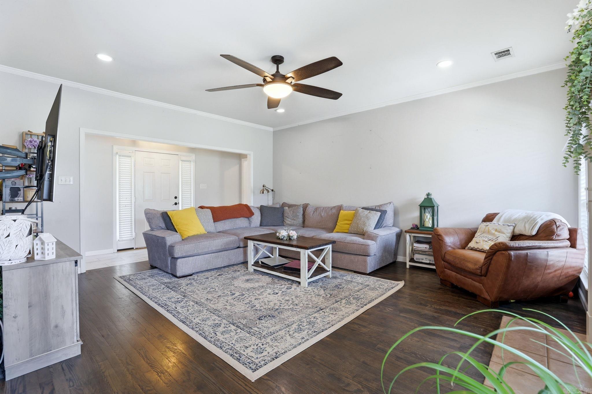STONEYBROOK - Residential