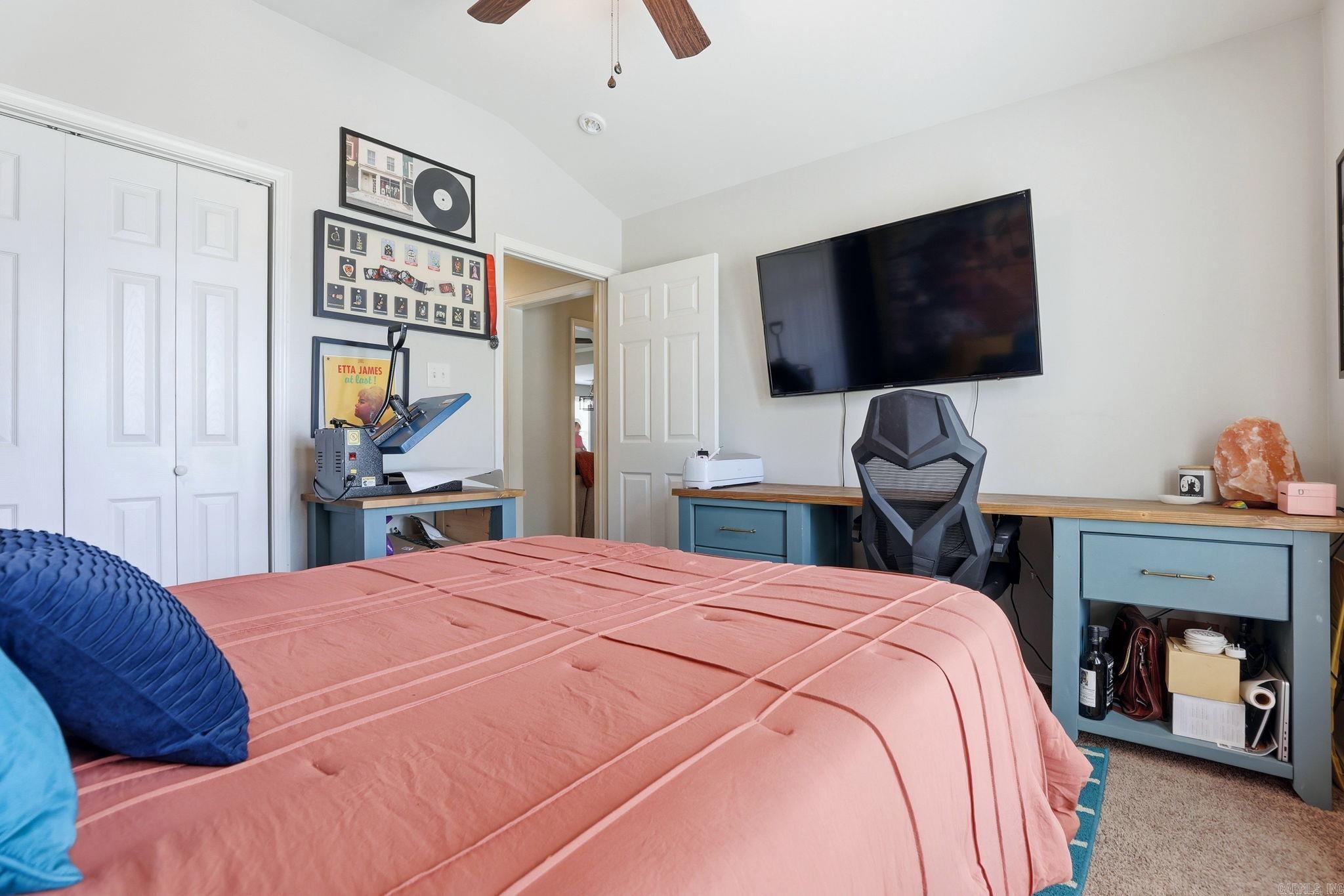 STONEYBROOK - Residential